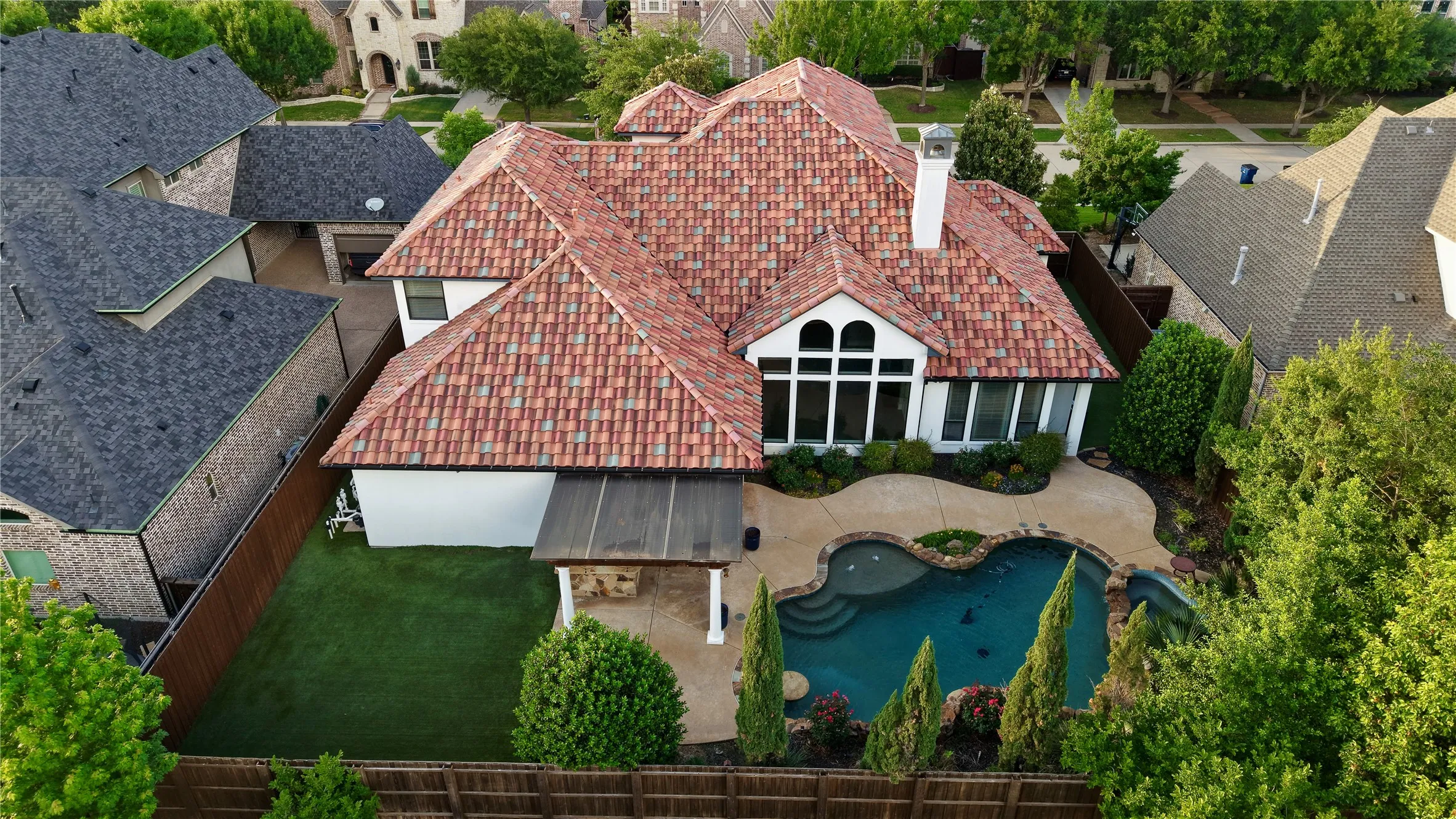 Single Family Residence For Sale in Denton County , 4049 Castle Bank Lane, Frisco, Texas 75033, 5 Bedroom, 5 Bathroom, 3 Garage spaces, 4,999 Sqft, built in 2006, mls#21251315, Real Estate Agent in Frisco, Homes For Sale in Denton county, Homes For Sale in Frisco, Realtor in Frisco Texas, Real Estate Brokerage Independent Realty Texas, Luminita Cordes Realtor