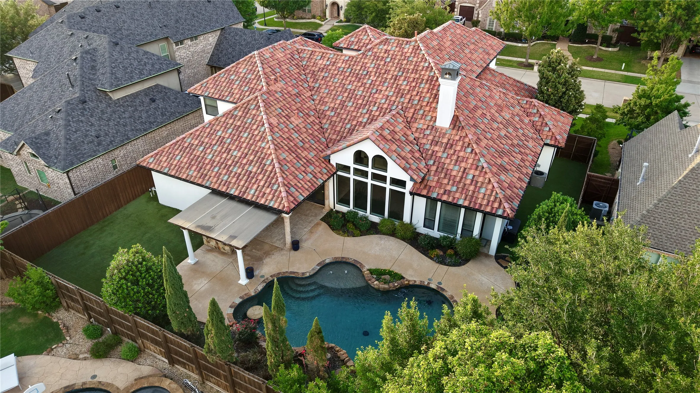 Single Family Residence For Sale in Denton County , 4049 Castle Bank Lane, Frisco, Texas 75033, 5 Bedroom, 5 Bathroom, 3 Garage spaces, 4,999 Sqft, built in 2006, mls#21251315, Real Estate Agent in Frisco, Homes For Sale in Denton county, Homes For Sale in Frisco, Realtor in Frisco Texas, Real Estate Brokerage Independent Realty Texas, Luminita Cordes Realtor