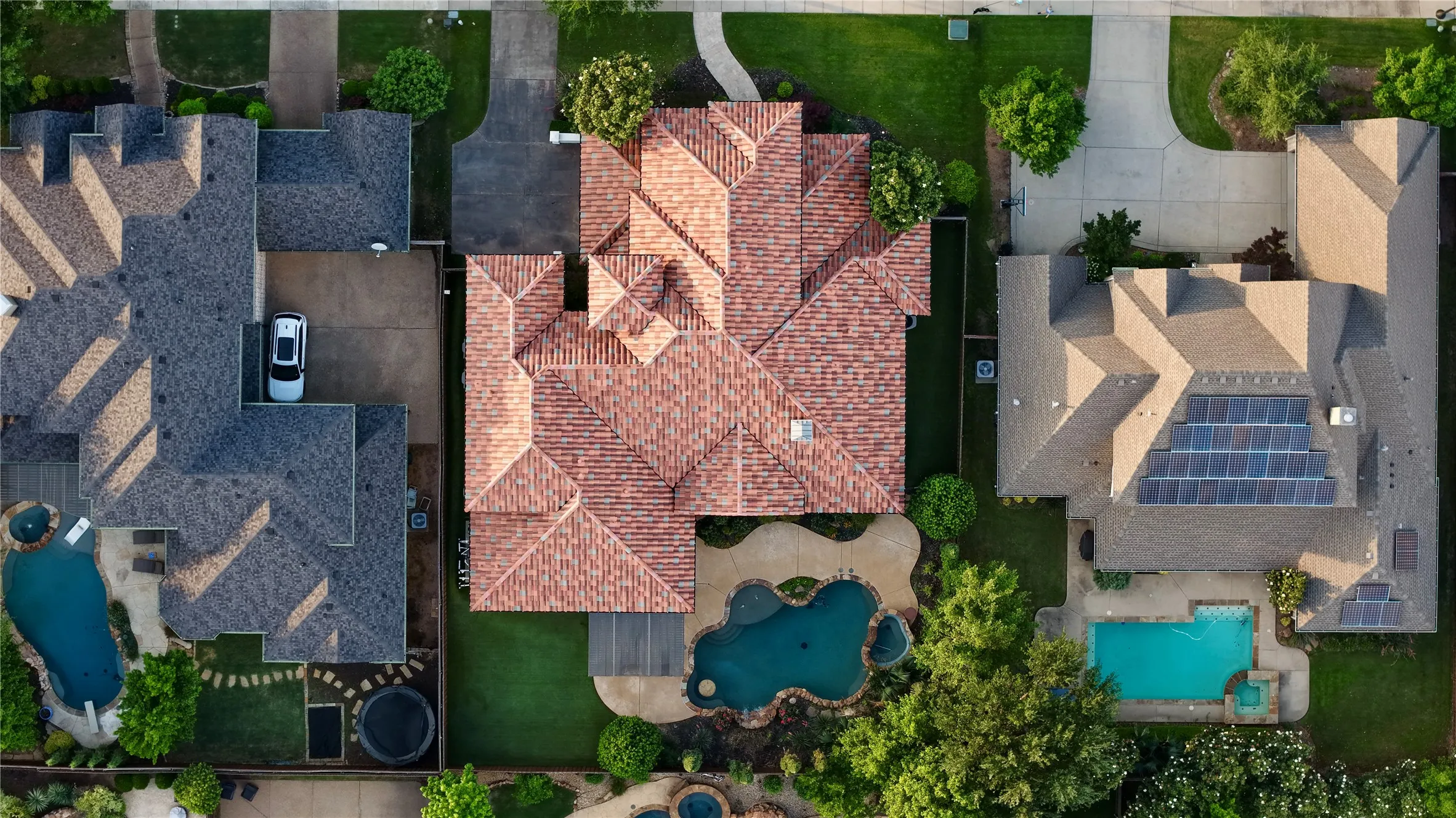 Single Family Residence For Sale in Denton County , 4049 Castle Bank Lane, Frisco, Texas 75033, 5 Bedroom, 5 Bathroom, 3 Garage spaces, 4,999 Sqft, built in 2006, mls#21251315, Real Estate Agent in Frisco, Homes For Sale in Denton county, Homes For Sale in Frisco, Realtor in Frisco Texas, Real Estate Brokerage Independent Realty Texas, Luminita Cordes Realtor