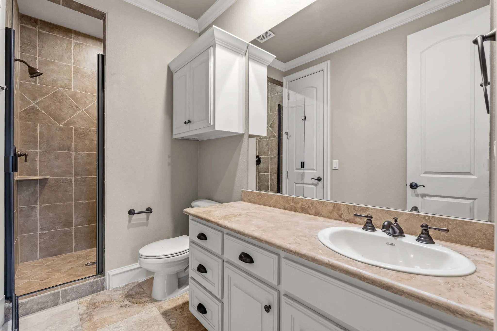 Single Family Residence For Sale in Denton County , 4049 Castle Bank Lane, Frisco, Texas 75033, 5 Bedroom, 5 Bathroom, 3 Garage spaces, 4,999 Sqft, built in 2006, mls#21251315, Real Estate Agent in Frisco, Homes For Sale in Denton county, Homes For Sale in Frisco, Realtor in Frisco Texas, Real Estate Brokerage Independent Realty Texas, Luminita Cordes Realtor