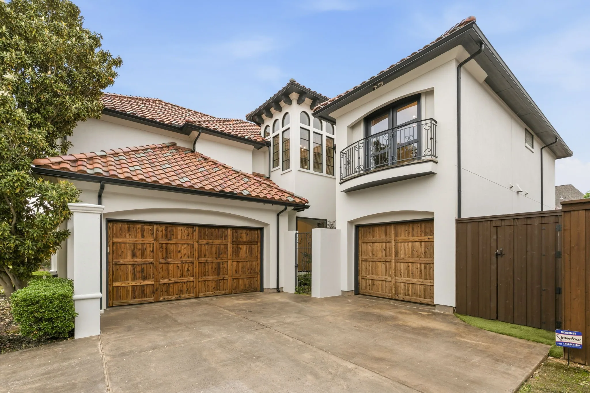 Single Family Residence For Sale in Denton County , 4049 Castle Bank Lane, Frisco, Texas 75033, 5 Bedroom, 5 Bathroom, 3 Garage spaces, 4,999 Sqft, built in 2006, mls#21251315, Real Estate Agent in Frisco, Homes For Sale in Denton county, Homes For Sale in Frisco, Realtor in Frisco Texas, Real Estate Brokerage Independent Realty Texas, Luminita Cordes Realtor