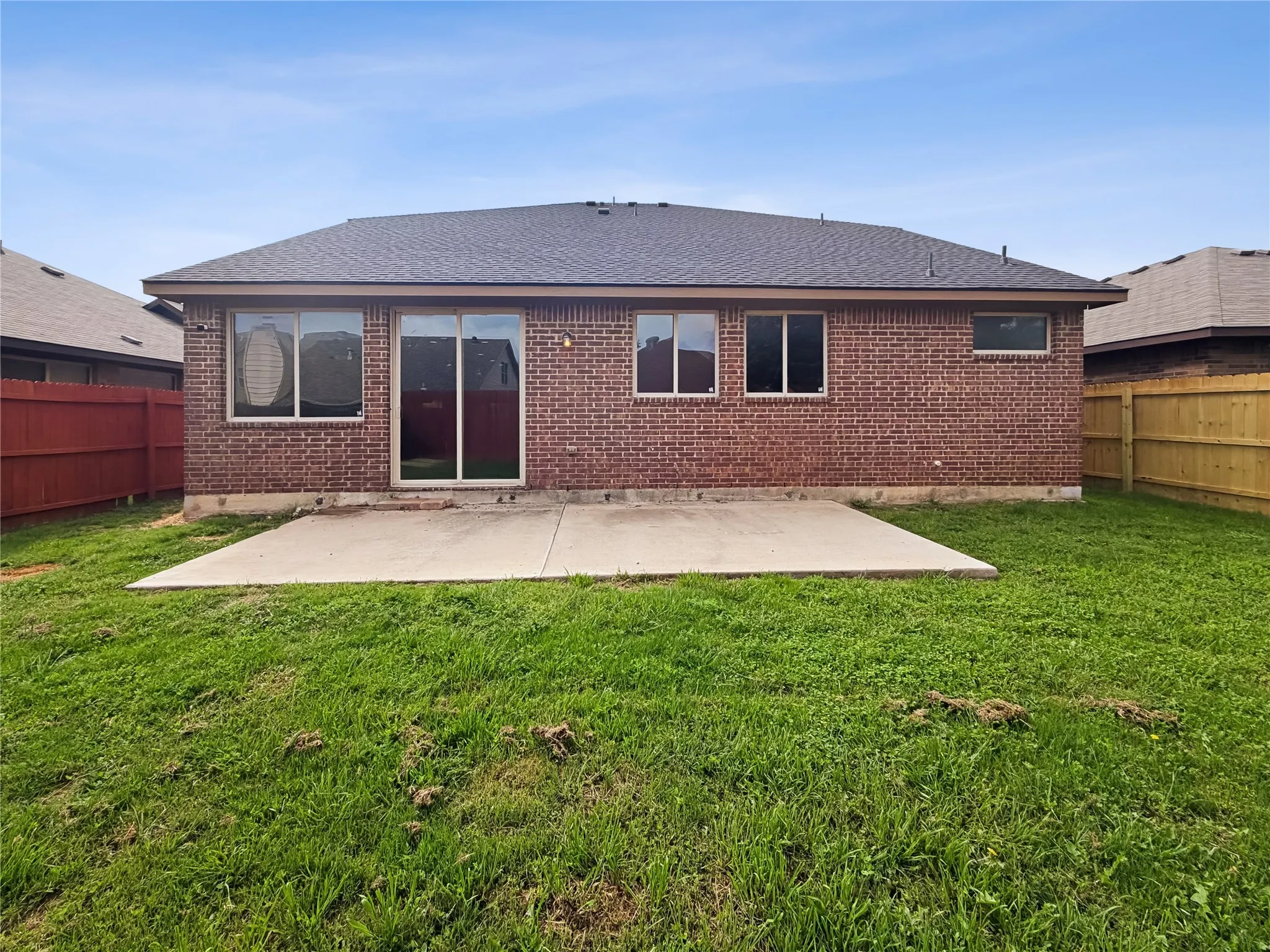 Single Family Residence For Sale in Tarrant County , 4272 Summersweet Lane, Fort Worth, Texas 76036, 5 Bedroom, 4 Bathroom, 2 Garage spaces, 2,961 Sqft, built in 2014, Preowned, mls#21257204, Real Estate Agent in Fort Worth, Homes For Sale in Tarrant county, Homes For Sale in Fort Worth, Realtor in Fort Worth Texas, Real Estate Brokerage Independent Realty Texas, Luminita Cordes Realtor