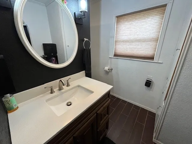 Single Family Residence For Sale in Fisher County , 901 E Burnside Street, Rotan, Texas 79546, 2 Bedroom, 2 Bathroom, Garage spaces, 1,842 Sqft, built in 1965, Preowned, mls#21257102, Real Estate Agent in Rotan, Homes For Sale in Fisher county, Homes For Sale in Rotan, Realtor in Rotan Texas, Real Estate Brokerage Independent Realty Texas, Luminita Cordes Realtor