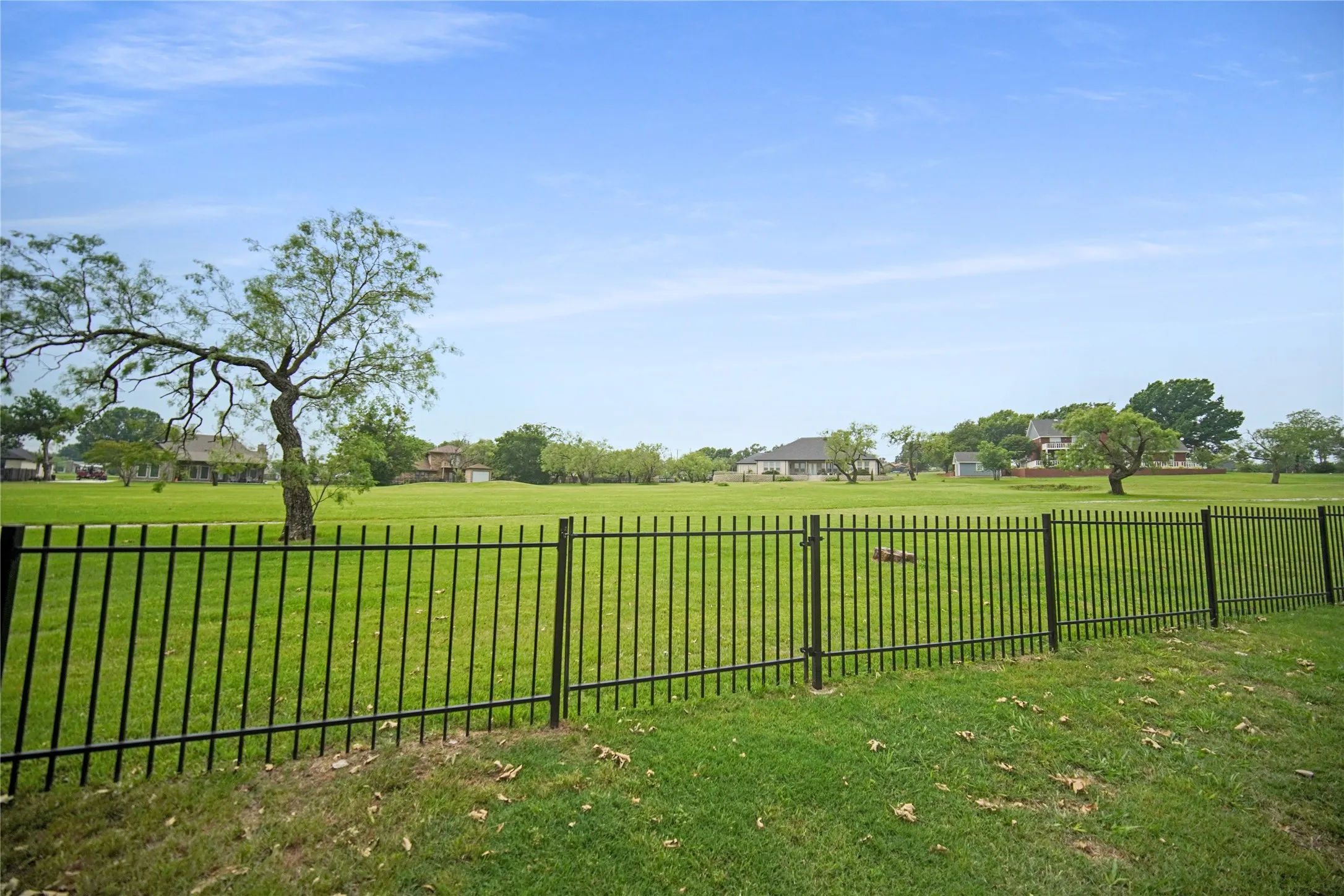 Single Family Residence For Sale in Wise County , 230 Driftwood Court, Runaway Bay, Texas 76426, 4 Bedroom, 3 Bathroom, 2 Garage spaces, 2,176 Sqft, built in 2022, Price $412,000, mls#21257236, Real Estate Agent in Runaway Bay, Homes For Sale in Wise county, Homes For Sale in Runaway Bay, Realtor in Runaway Bay Texas, Real Estate Brokerage Independent Realty Texas, Luminita Cordes Realtor