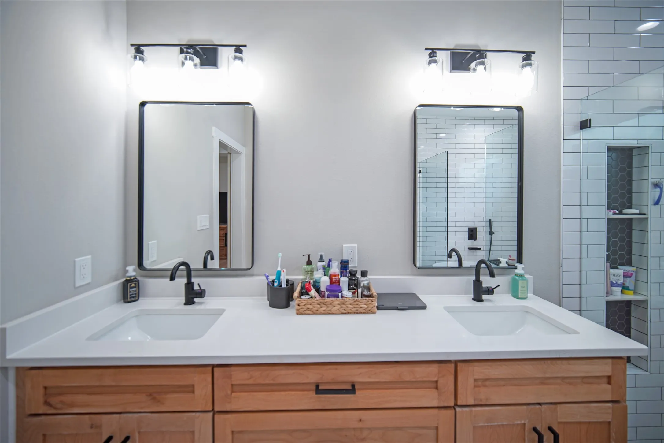Single Family Residence For Sale in Wise County , 230 Driftwood Court, Runaway Bay, Texas 76426, 4 Bedroom, 3 Bathroom, 2 Garage spaces, 2,176 Sqft, built in 2022, Price $412,000, mls#21257236, Real Estate Agent in Runaway Bay, Homes For Sale in Wise county, Homes For Sale in Runaway Bay, Realtor in Runaway Bay Texas, Real Estate Brokerage Independent Realty Texas, Luminita Cordes Realtor