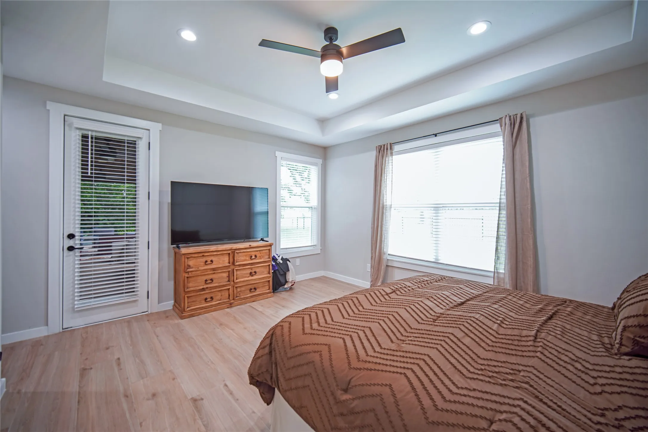 Single Family Residence For Sale in Wise County , 230 Driftwood Court, Runaway Bay, Texas 76426, 4 Bedroom, 3 Bathroom, 2 Garage spaces, 2,176 Sqft, built in 2022, Price $412,000, mls#21257236, Real Estate Agent in Runaway Bay, Homes For Sale in Wise county, Homes For Sale in Runaway Bay, Realtor in Runaway Bay Texas, Real Estate Brokerage Independent Realty Texas, Luminita Cordes Realtor