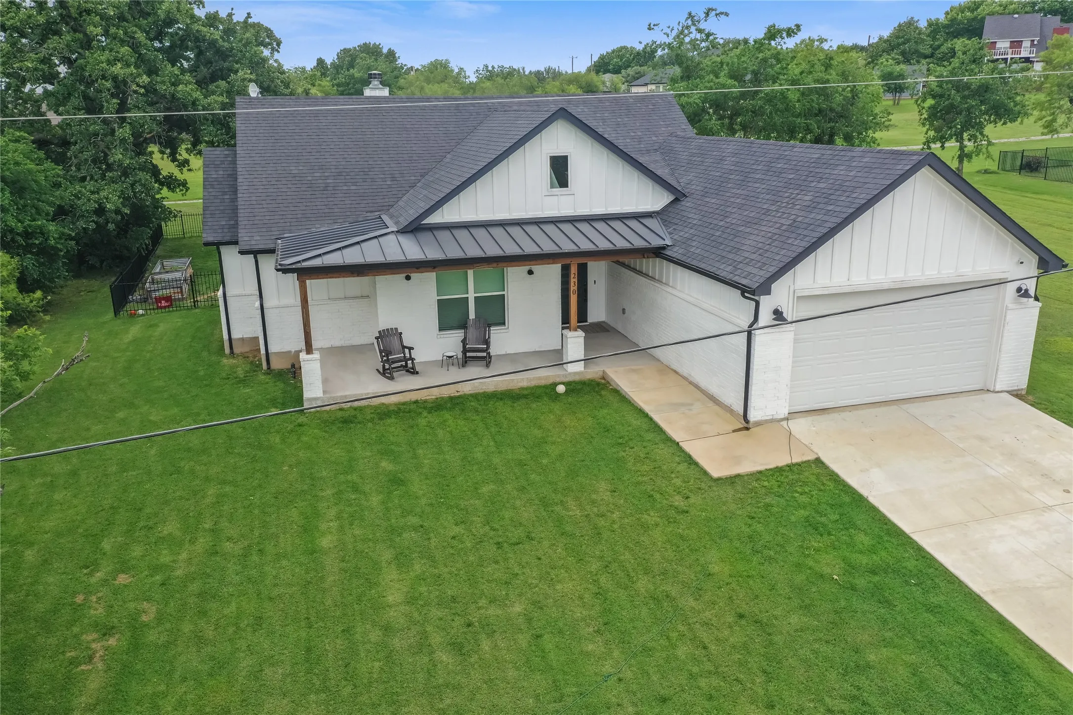 Single Family Residence For Sale in Wise County , 230 Driftwood Court, Runaway Bay, Texas 76426, 4 Bedroom, 3 Bathroom, 2 Garage spaces, 2,176 Sqft, built in 2022, Price $412,000, mls#21257236, Real Estate Agent in Runaway Bay, Homes For Sale in Wise county, Homes For Sale in Runaway Bay, Realtor in Runaway Bay Texas, Real Estate Brokerage Independent Realty Texas, Luminita Cordes Realtor