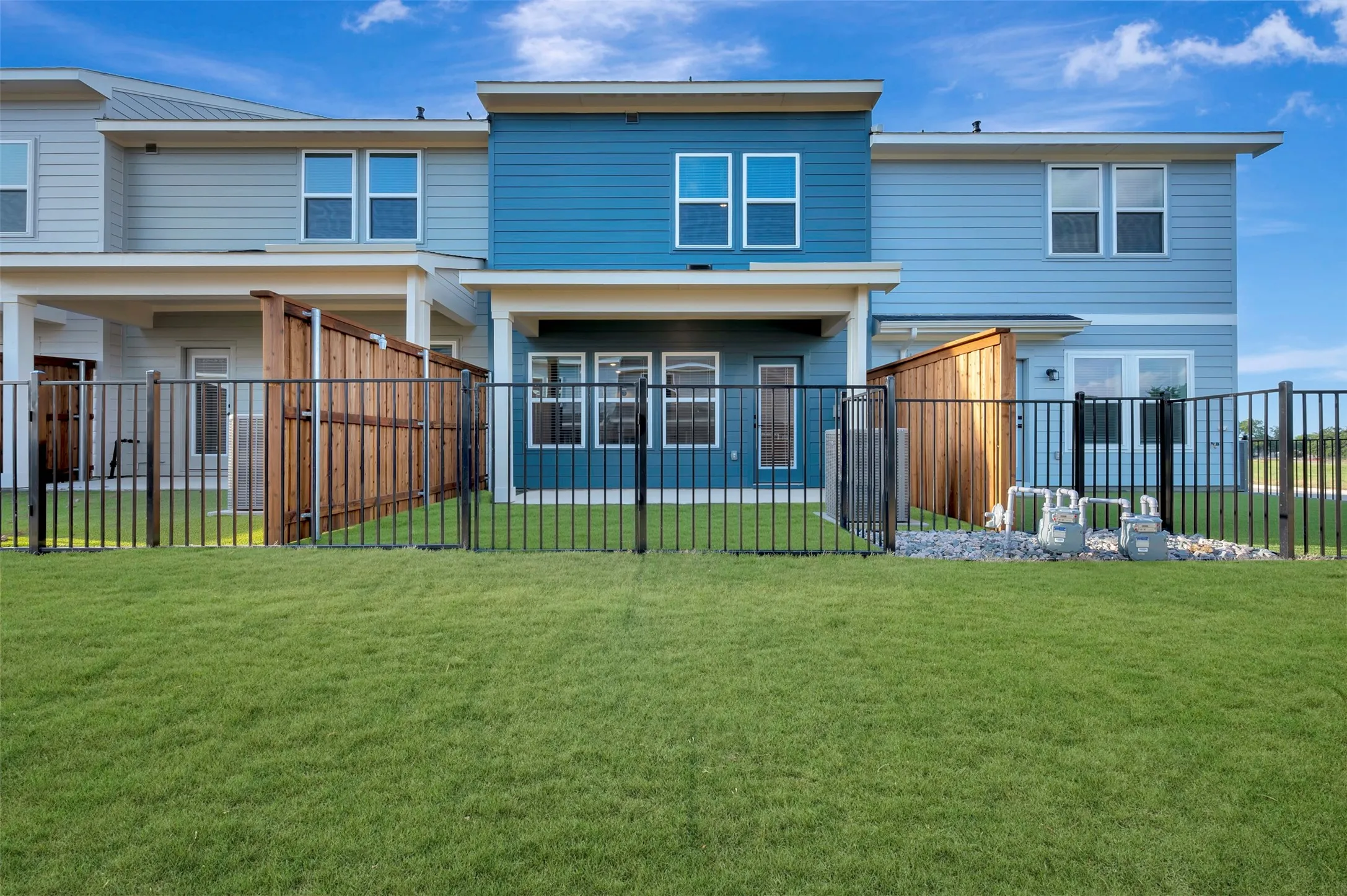 Townhouse For Sale in Denton County , 9404 Mill Street E, Providence Village, Texas 76227, 3 Bedroom, 3 Bathroom, 1 Garage spaces, 1,713 Sqft, built in 2026, New Construction - Incomplete, mls#21257241, Real Estate Agent in Providence Village, Homes For Sale in Denton county, Homes For Sale in Providence Village, Realtor in Providence Village Texas, Real Estate Brokerage Independent Realty Texas, Luminita Cordes Realtor