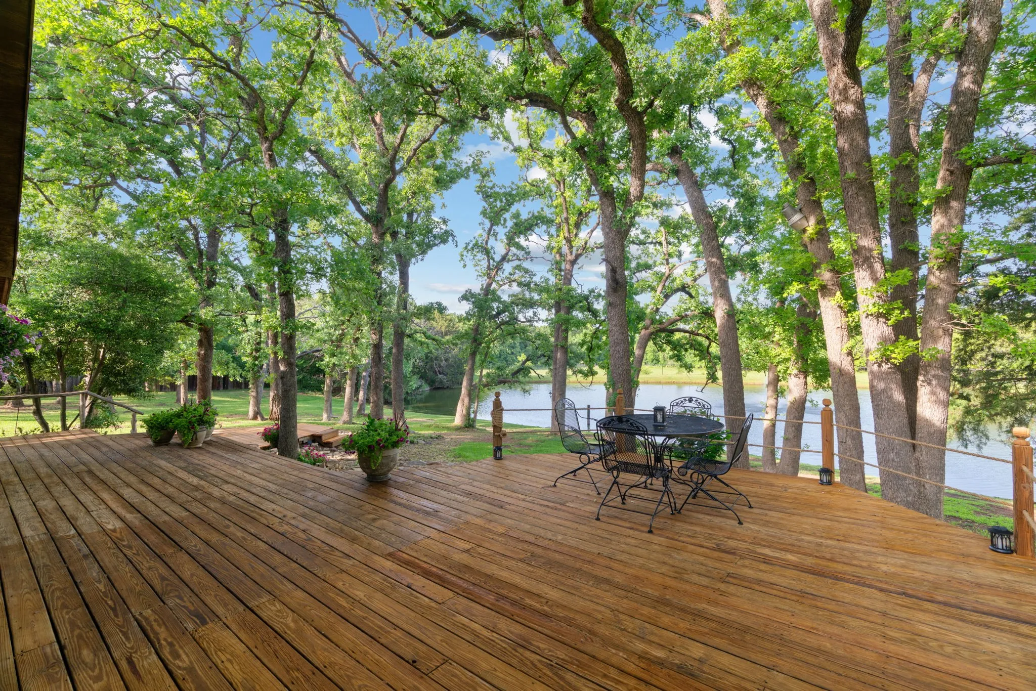 Farm For Sale in Johnson County , 9345 County Road 519, Alvarado, Texas 76009, 6 Bedroom, 7 Bathroom, 4 Garage spaces, 4,264 Sqft, built in 2000, mls#21256688, Real Estate Agent in Alvarado, Homes For Sale in Johnson county, Homes For Sale in Alvarado, Realtor in Alvarado Texas, Real Estate Brokerage Independent Realty Texas, Luminita Cordes Realtor