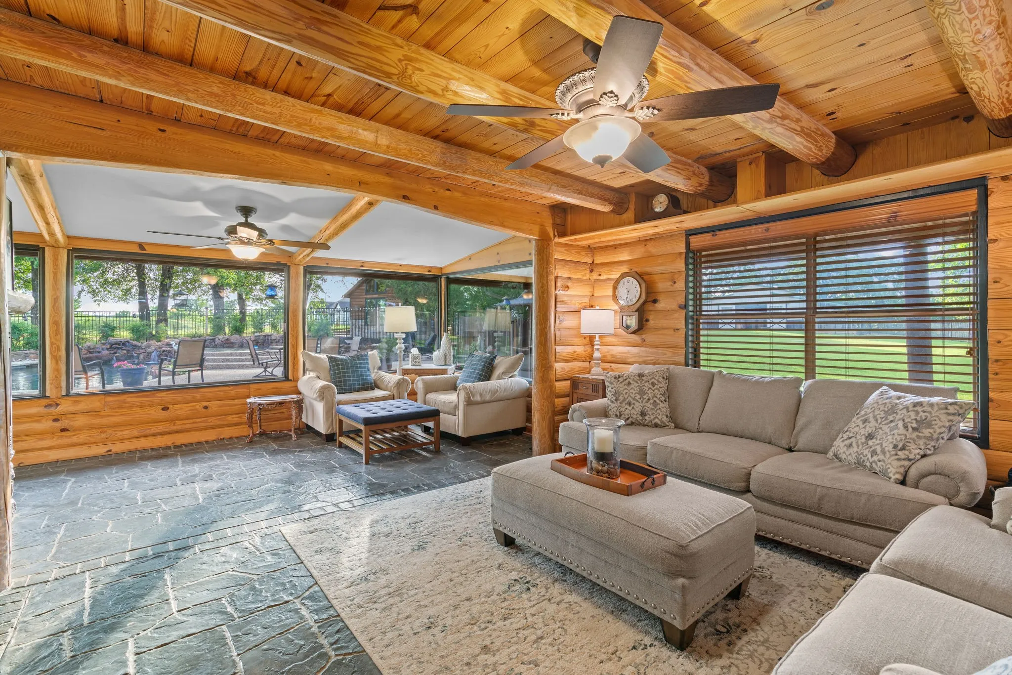 Farm For Sale in Johnson County , 9345 County Road 519, Alvarado, Texas 76009, 6 Bedroom, 7 Bathroom, 4 Garage spaces, 4,264 Sqft, built in 2000, mls#21256688, Real Estate Agent in Alvarado, Homes For Sale in Johnson county, Homes For Sale in Alvarado, Realtor in Alvarado Texas, Real Estate Brokerage Independent Realty Texas, Luminita Cordes Realtor