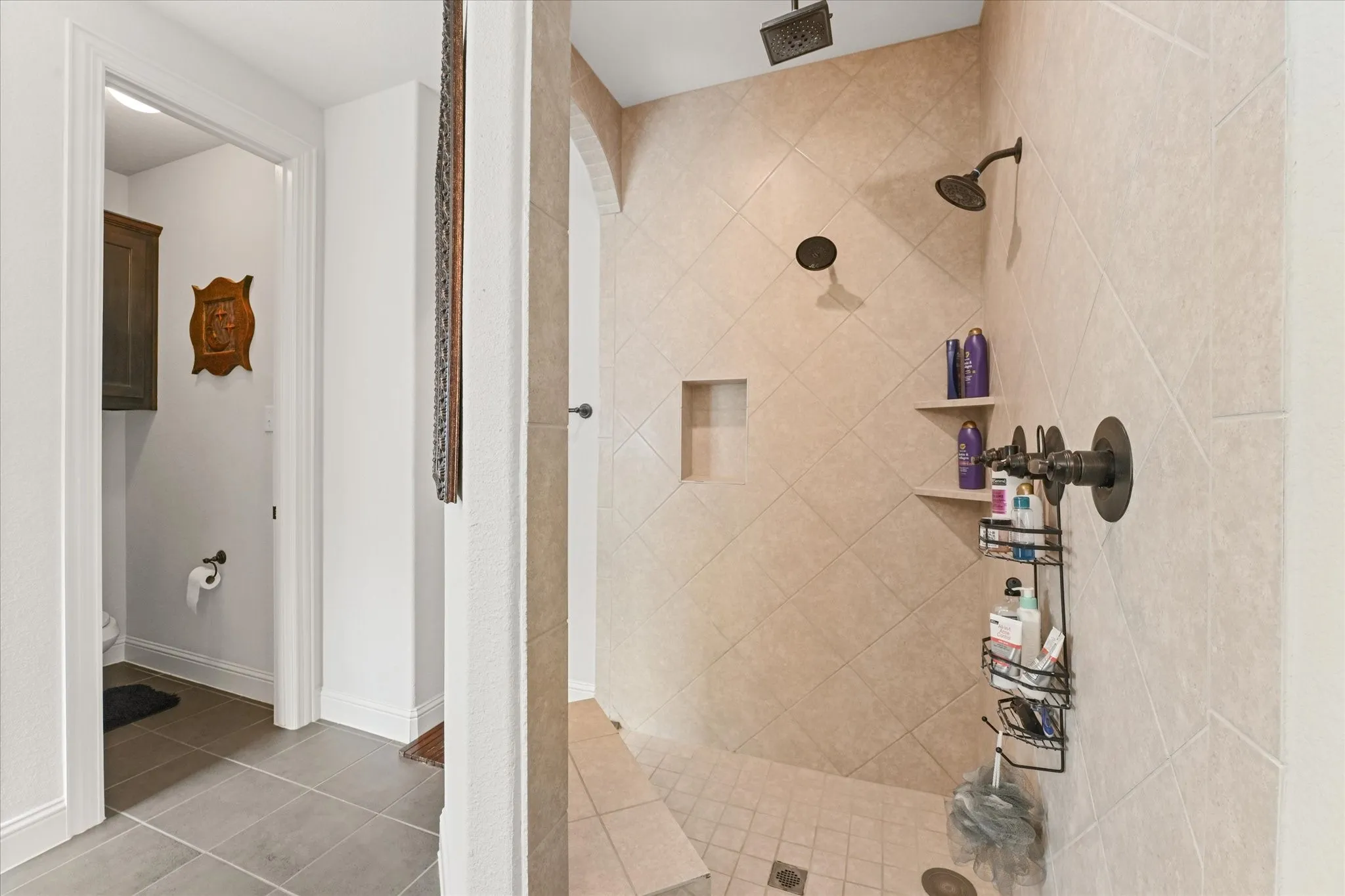 Primary wrap around custom bathroom shower