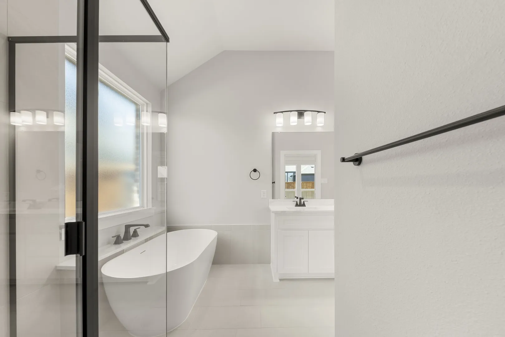 23. 517 Bristle - Bath (4)
