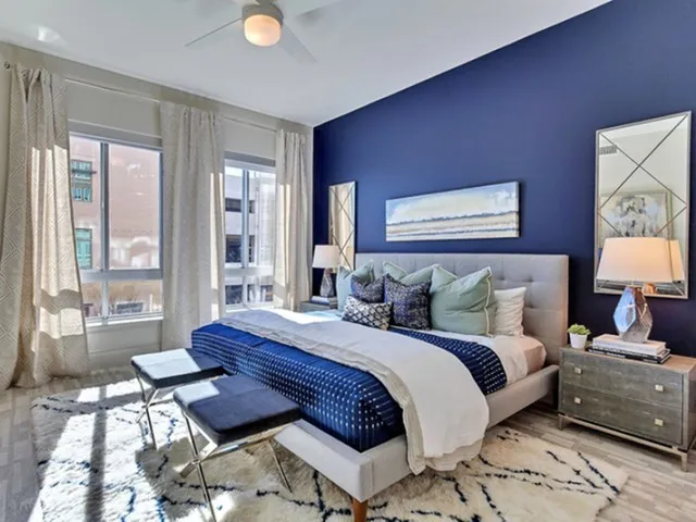 MODEL HOME!