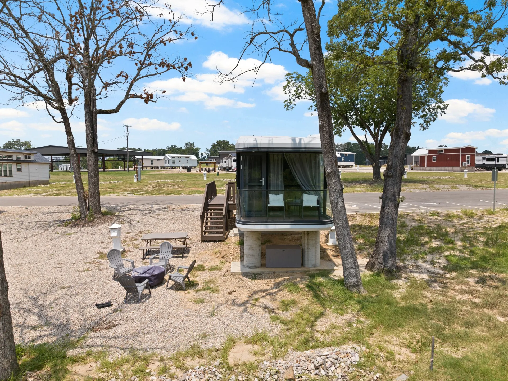 Mobile Home For Sale in Titus County , 50 CR 5227 124, Mt Pleasant, Texas 75455, 1 Bedroom, 1 Bathroom, Garage spaces, 399 Sqft, built in 2024, mls#21257199, Real Estate Agent in Mt Pleasant, Homes For Sale in Titus county, Homes For Sale in Mt Pleasant, Realtor in Mt Pleasant Texas, Real Estate Brokerage Independent Realty Texas, Luminita Cordes Realtor