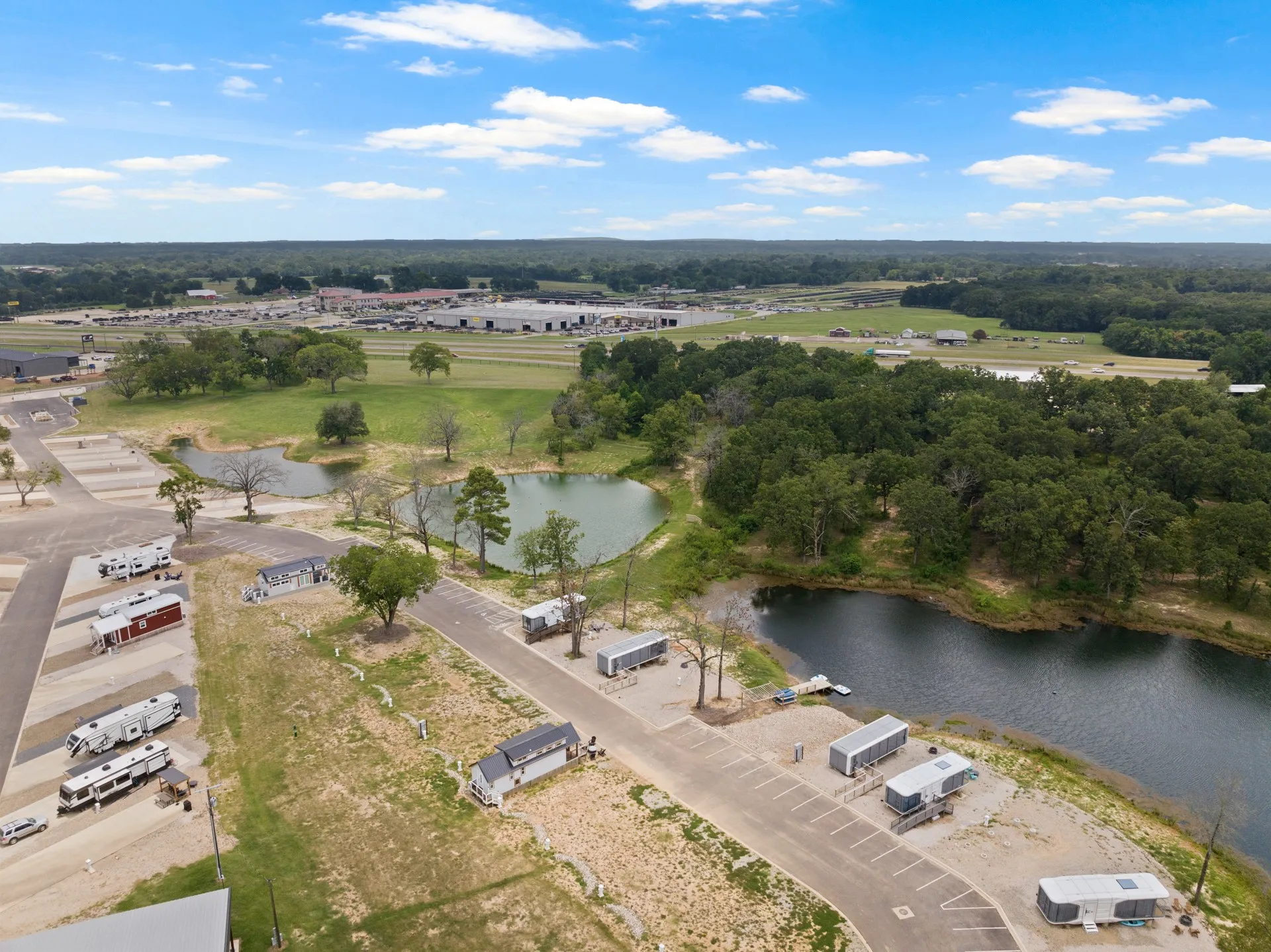 Mobile Home For Sale in Titus County , 50 CR 5227 124, Mt Pleasant, Texas 75455, 1 Bedroom, 1 Bathroom, Garage spaces, 399 Sqft, built in 2024, mls#21257199, Real Estate Agent in Mt Pleasant, Homes For Sale in Titus county, Homes For Sale in Mt Pleasant, Realtor in Mt Pleasant Texas, Real Estate Brokerage Independent Realty Texas, Luminita Cordes Realtor