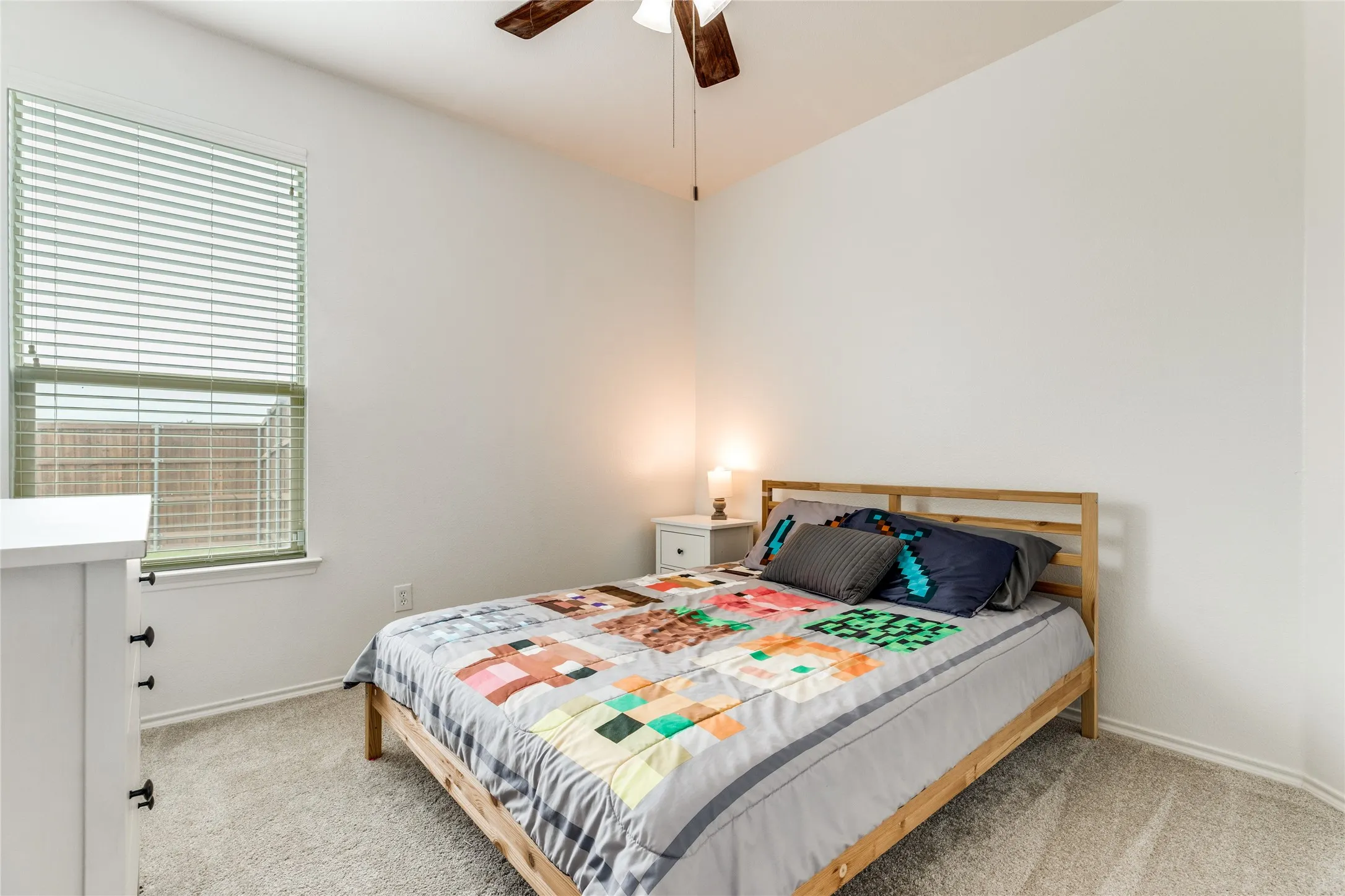 Single Family Residence For Sale in Collin County , 1800 Rodeo Drive, Anna, Texas 75409, 4 Bedroom, 3 Bathroom, 2 Garage spaces, 2,528 Sqft, built in 2012, Preowned, mls#21256219, Real Estate Agent in Anna, Homes For Sale in Collin county, Homes For Sale in Anna, Realtor in Anna Texas, Real Estate Brokerage Independent Realty Texas, Luminita Cordes Realtor