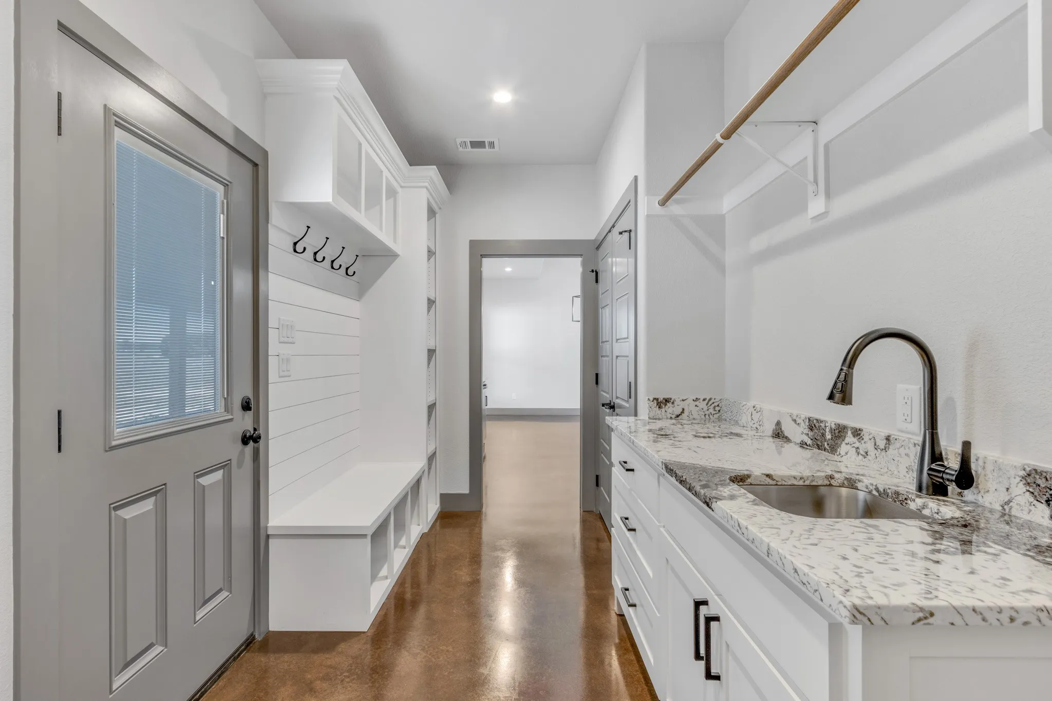 Mud Room/Utility Room