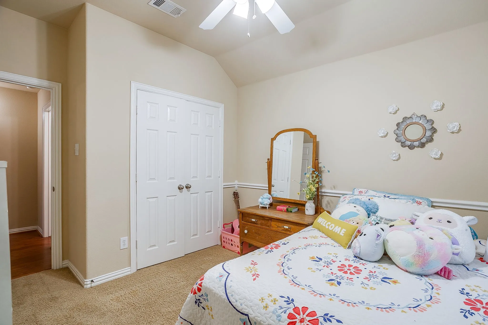 Single Family Residence For Sale in Johnson County , 2952 Masters Court S, Burleson, Texas 76028, 4 Bedroom, 4 Bathroom, 3 Garage spaces, 3,341 Sqft, built in 2004, Price $530,000, mls#21257073, Real Estate Agent in Burleson, Homes For Sale in Johnson county, Homes For Sale in Burleson, Realtor in Burleson Texas, Real Estate Brokerage Independent Realty Texas, Luminita Cordes Realtor
