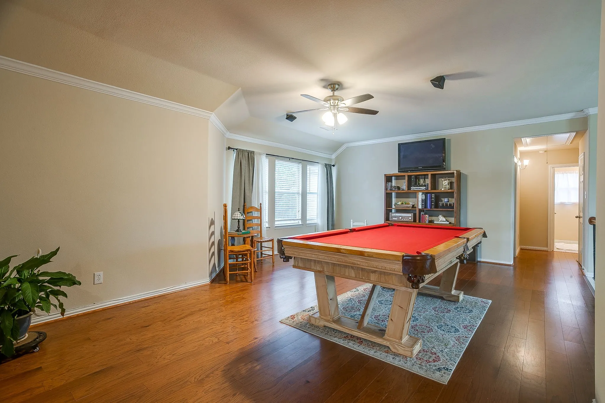 Single Family Residence For Sale in Johnson County , 2952 Masters Court S, Burleson, Texas 76028, 4 Bedroom, 4 Bathroom, 3 Garage spaces, 3,341 Sqft, built in 2004, Price $530,000, mls#21257073, Real Estate Agent in Burleson, Homes For Sale in Johnson county, Homes For Sale in Burleson, Realtor in Burleson Texas, Real Estate Brokerage Independent Realty Texas, Luminita Cordes Realtor