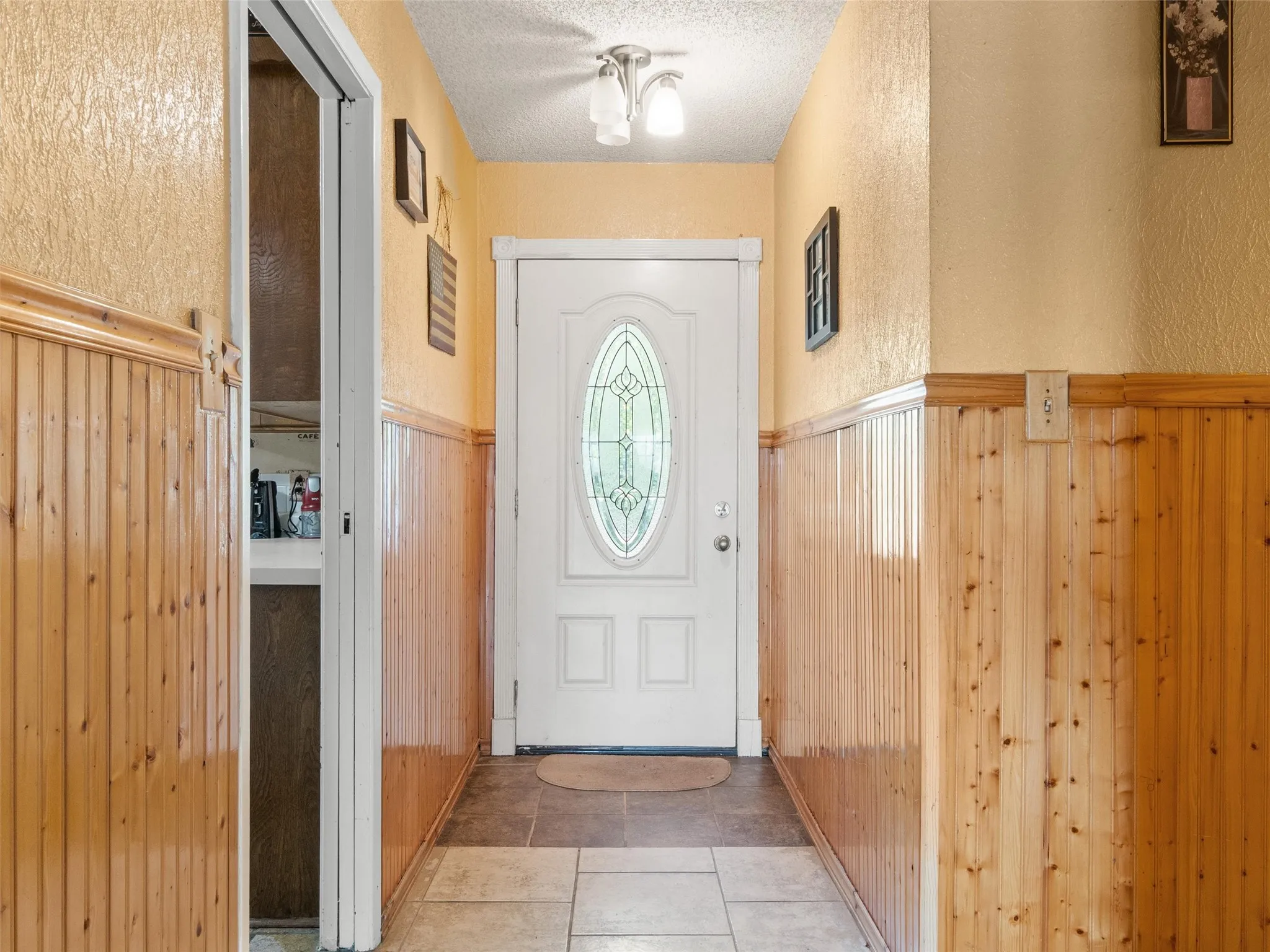 Farm For Sale in Morris County , 571 County Road, Daingerfield, Texas 75638, 3 Bedroom, 3 Bathroom, Garage spaces, 2,378 Sqft, built in 1979, Preowned, mls#21257348, Real Estate Agent in Daingerfield, Homes For Sale in Morris county, Homes For Sale in Daingerfield, Realtor in Daingerfield Texas, Real Estate Brokerage Independent Realty Texas, Luminita Cordes Realtor