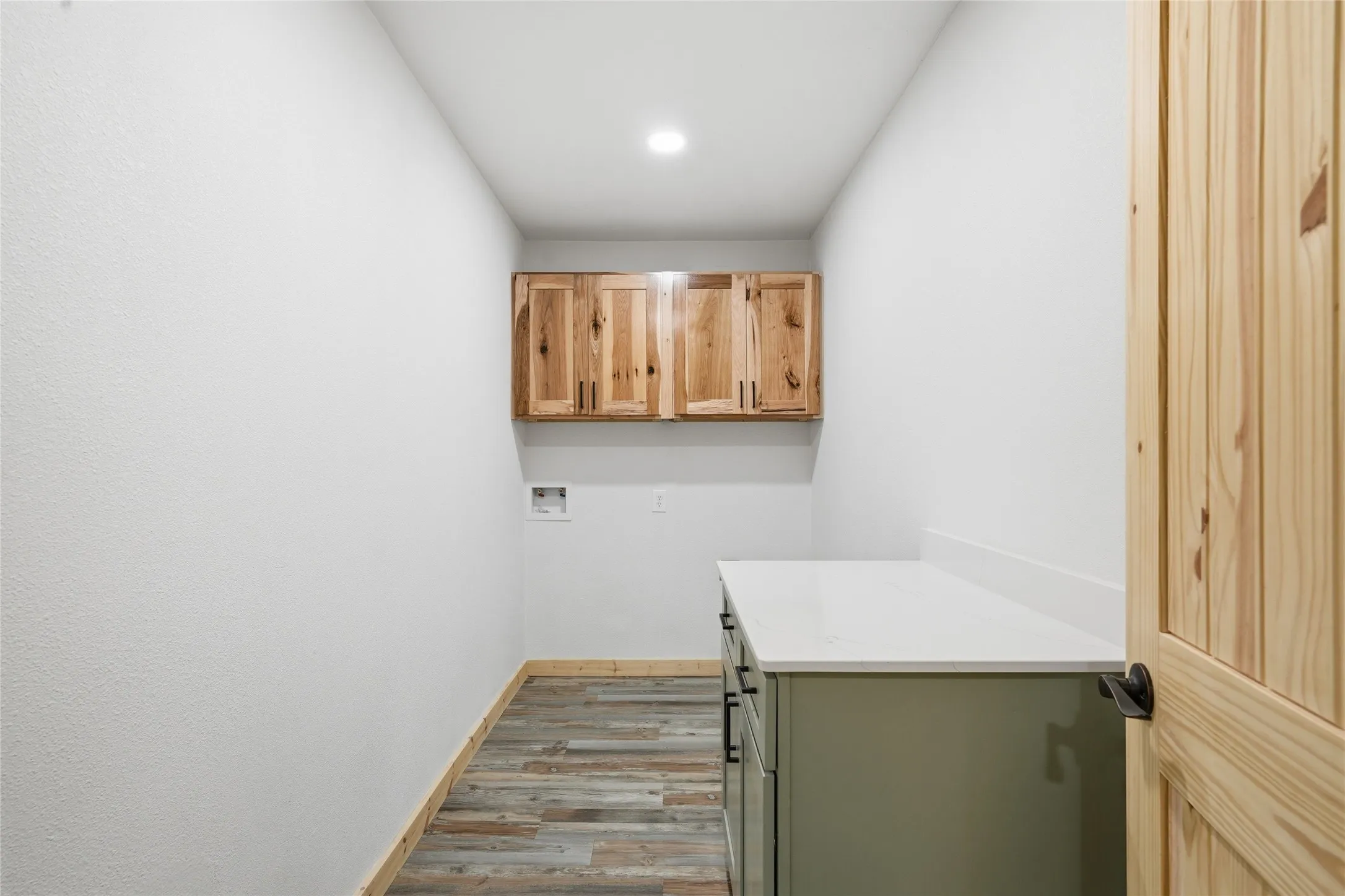 Single Family Residence For Sale in Falls County , 192 County Road 173, Marlin, Texas 76661, 3 Bedroom, 3 Bathroom, 2 Garage spaces, 1,974 Sqft, built in 1974, mls#21257360, Real Estate Agent in Marlin, Homes For Sale in Falls county, Homes For Sale in Marlin, Realtor in Marlin Texas, Real Estate Brokerage Independent Realty Texas, Luminita Cordes Realtor