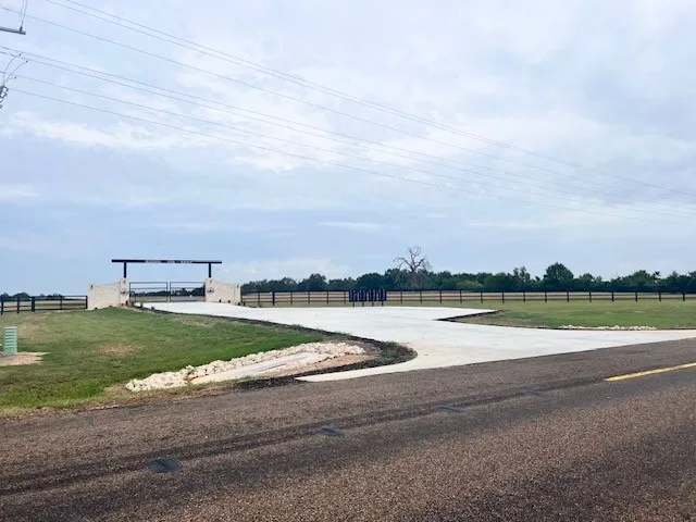 Unimproved Land For Sale in Freestone County , Lot 33 High View Dr E, Fairfield, Texas 75840, 0, 0, Garage spaces, 0 Sqft, built in 0, Price $274,990, mls#21257372, Real Estate Agent in Fairfield, Homes For Sale in Freestone county, Homes For Sale in Fairfield, Realtor in Fairfield Texas, Real Estate Brokerage Independent Realty Texas, Luminita Cordes Realtor