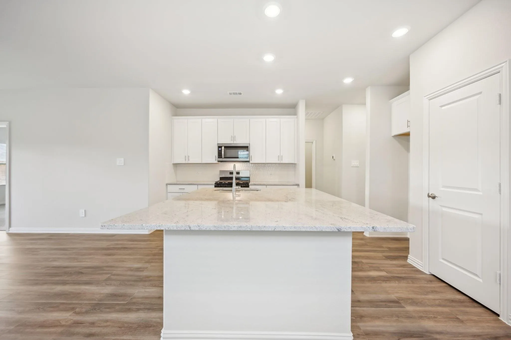 Single Family Residence For Rent in Collin County , 519 Ridgedale Drive, Princeton, Texas 75071, 3 Bedroom, 2 Bathroom, 2 Garage spaces, 1,318 Sqft, built in 2025, mls#21257138, Real Estate Agent in Princeton, Homes For Rent in Collin county, Homes For Rent in Princeton, Realtor in Princeton Texas, Real Estate Brokerage Independent Realty Texas, Luminita Cordes Realtor
