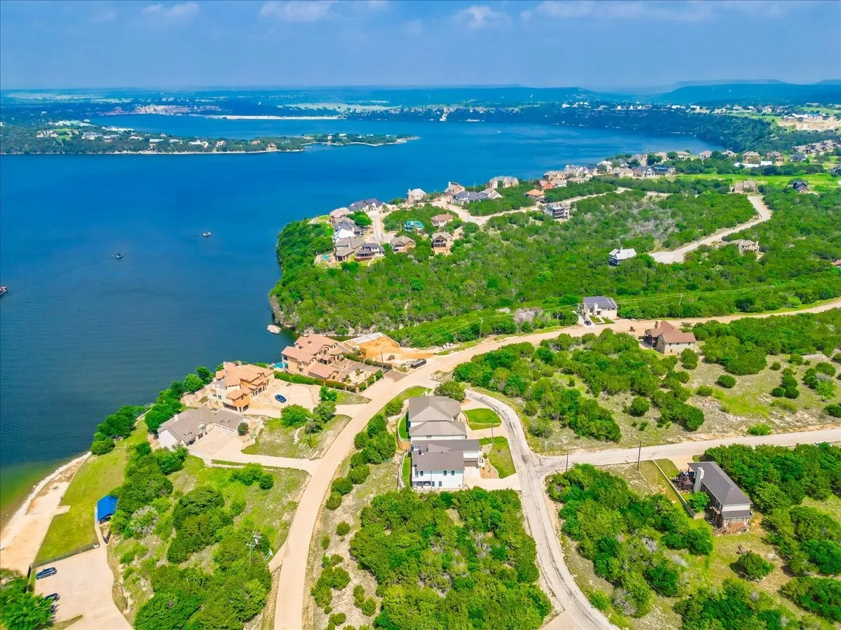 Single Family Residence For Sale in Palo Pinto County , 575 Melbourne Trail, Possum Kingdom Lake, Texas 76449, 4 Bedroom, 4 Bathroom, 2 Garage spaces, 3,000 Sqft, built in 2023, Price $1,375,000, mls#21254088, Real Estate Agent in Possum Kingdom Lake, Homes For Sale in Palo Pinto county, Homes For Sale in Possum Kingdom Lake, Realtor in Possum Kingdom Lake Texas, Real Estate Brokerage Independent Realty Texas, Luminita Cordes Realtor