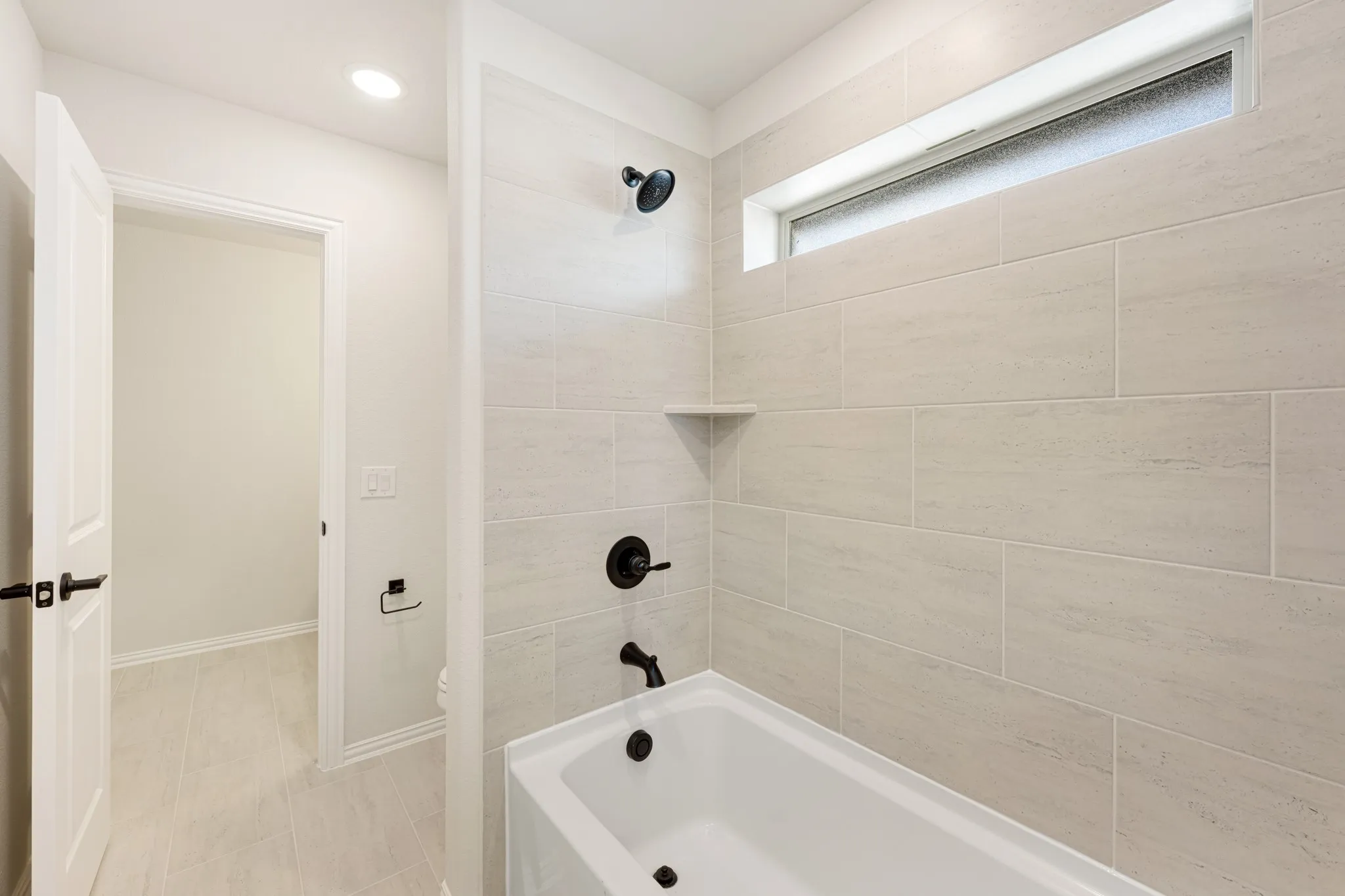 Single Family Residence For Sale in Denton County , 3309 Emerald Trace Drive, Denton, Texas 76226, 5 Bedroom, 4 Bathroom, 2 Garage spaces, 3,560 Sqft, built in 2026, New Construction - Incomplete, mls#21256026, Real Estate Agent in Denton, Homes For Sale in Denton county, Homes For Sale in Denton, Realtor in Denton Texas, Real Estate Brokerage Independent Realty Texas, Luminita Cordes Realtor