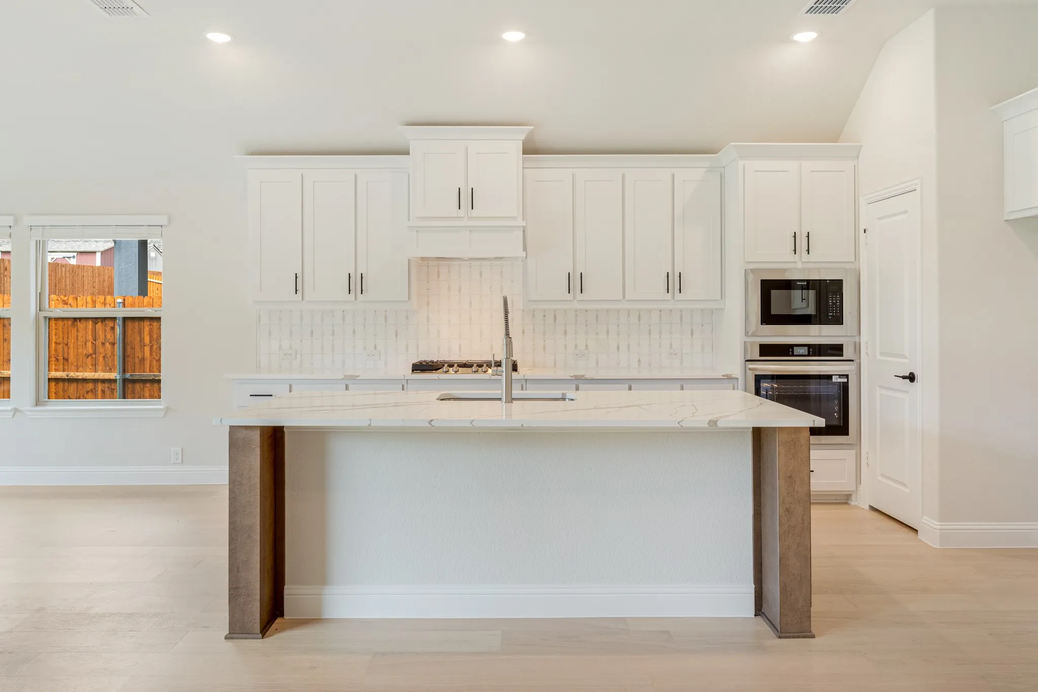 Single Family Residence For Sale in Denton County , 3309 Emerald Trace Drive, Denton, Texas 76226, 5 Bedroom, 4 Bathroom, 2 Garage spaces, 3,560 Sqft, built in 2026, New Construction - Incomplete, mls#21256026, Real Estate Agent in Denton, Homes For Sale in Denton county, Homes For Sale in Denton, Realtor in Denton Texas, Real Estate Brokerage Independent Realty Texas, Luminita Cordes Realtor