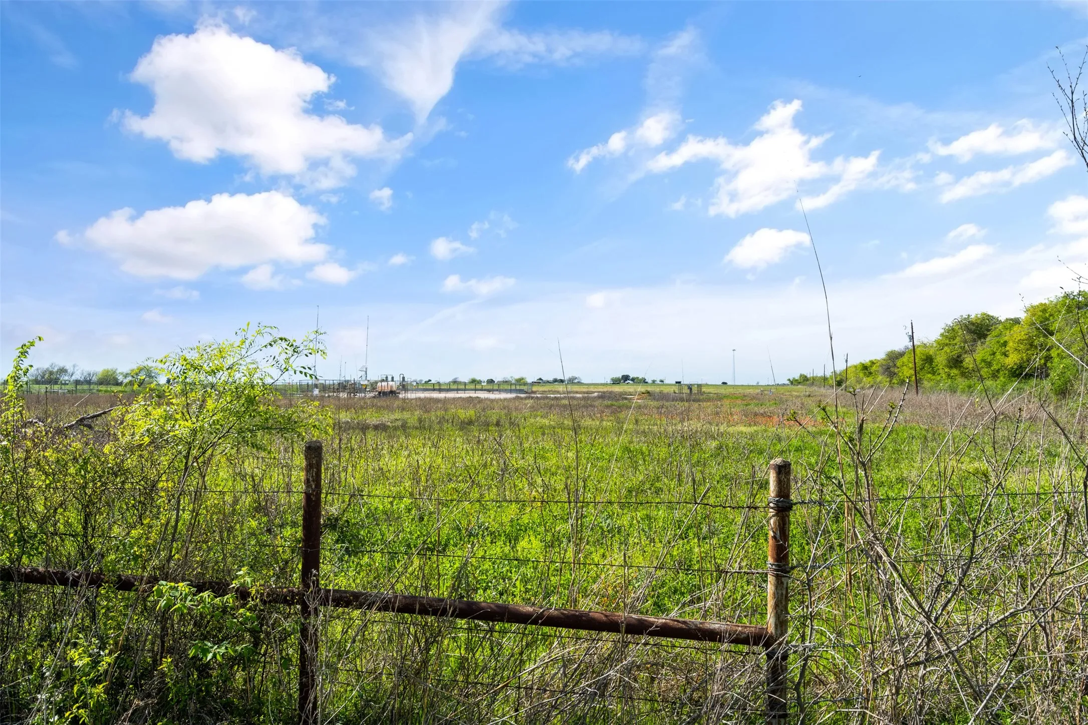Unimproved Land For Sale in Johnson County , 5560 County Road 1202, Cleburne, Texas 76031, 0, 0, Garage spaces, 0 Sqft, built in 0, Price $2,200,000, mls#21257368, Real Estate Agent in Cleburne, Homes For Sale in Johnson county, Homes For Sale in Cleburne, Realtor in Cleburne Texas, Real Estate Brokerage Independent Realty Texas, Luminita Cordes Realtor
