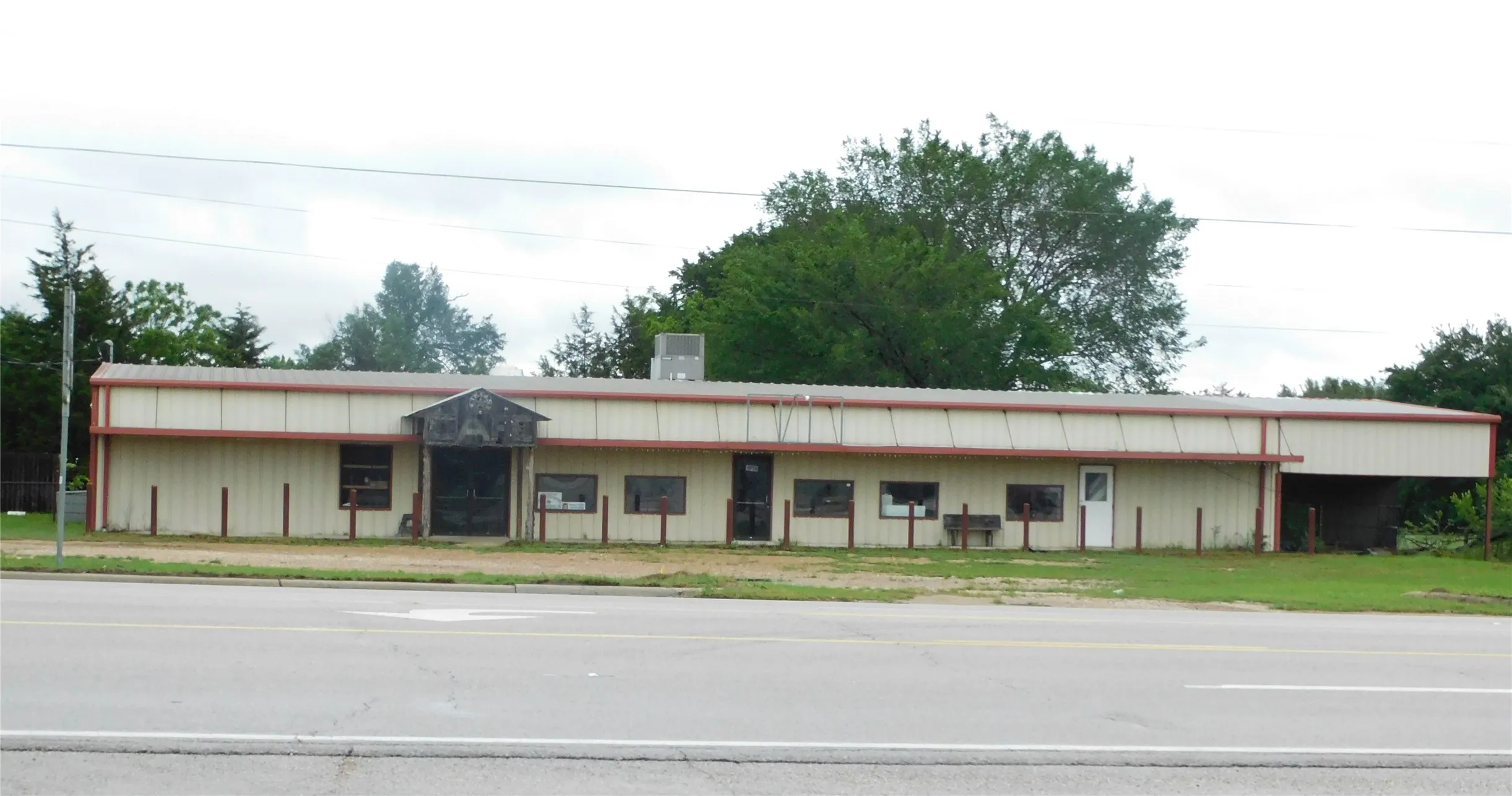 Business For Sale in Navarro County , 100 E Highway 31 Highway, Dawson, Texas 76639, 0, 0, Garage spaces, 0 Sqft, built in 1999, Preowned, mls#21250581, Real Estate Agent in Dawson, Homes For Sale in Navarro county, Homes For Sale in Dawson, Realtor in Dawson Texas, Real Estate Brokerage Independent Realty Texas, Luminita Cordes Realtor