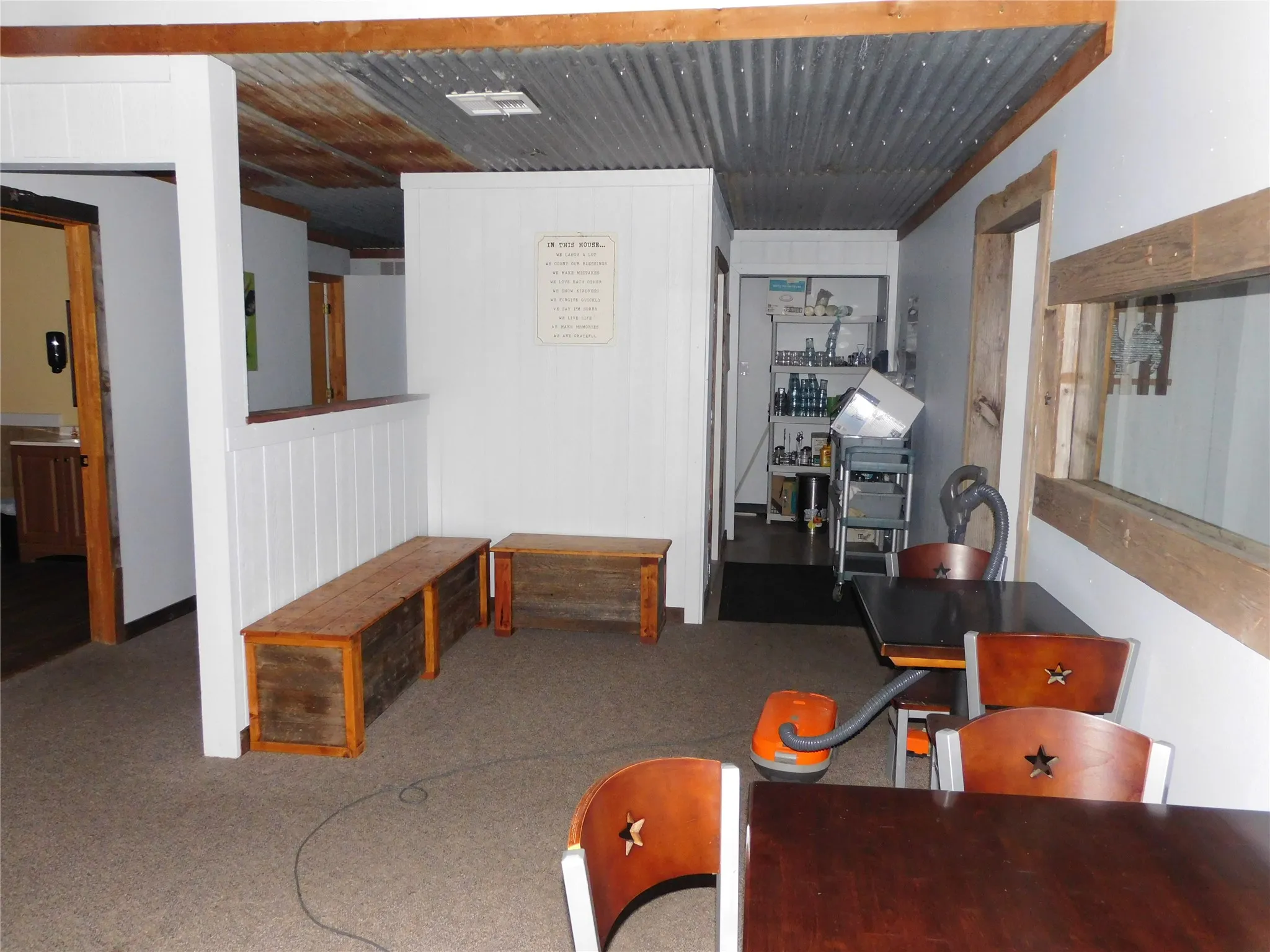 Business For Sale in Navarro County , 100 E Highway 31 Highway, Dawson, Texas 76639, 0, 0, Garage spaces, 0 Sqft, built in 1999, Preowned, mls#21250581, Real Estate Agent in Dawson, Homes For Sale in Navarro county, Homes For Sale in Dawson, Realtor in Dawson Texas, Real Estate Brokerage Independent Realty Texas, Luminita Cordes Realtor
