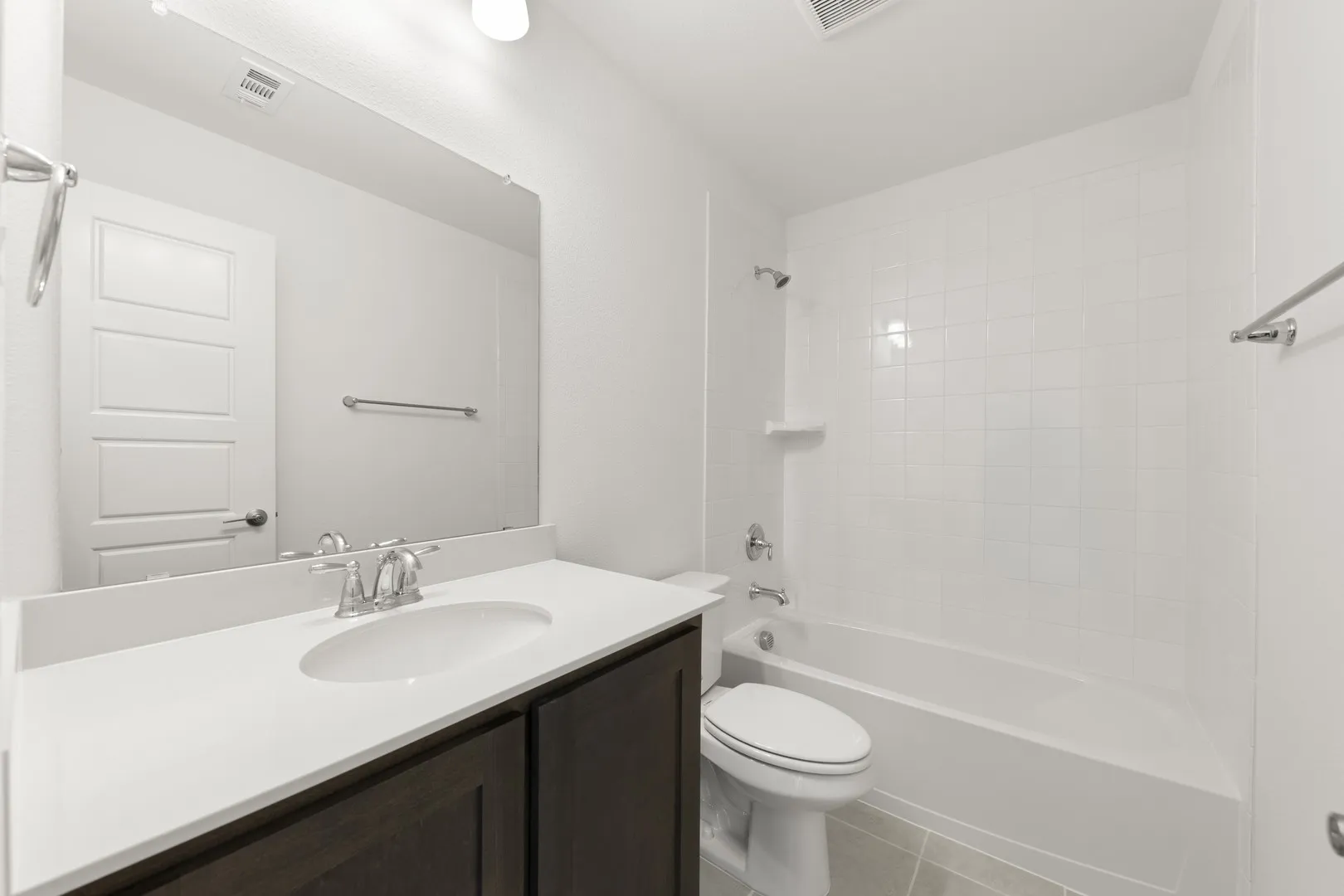 05. 1608 Meadow Crest - 2ND Bath