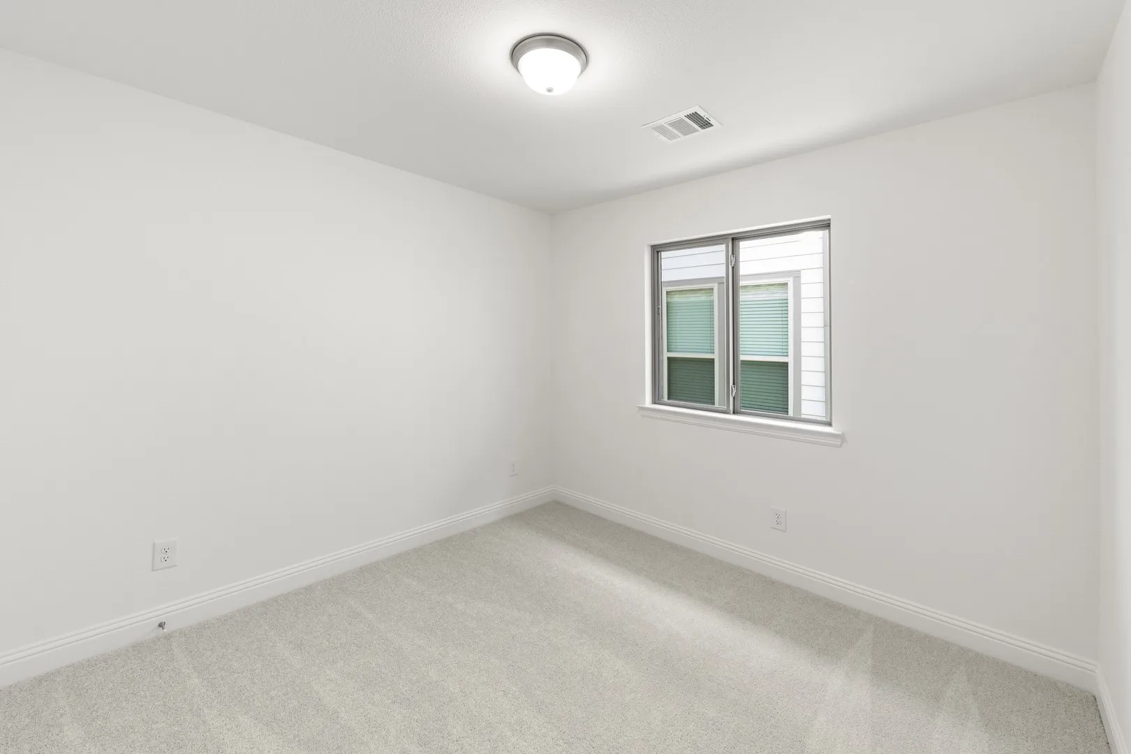 04. 1608 Meadow Crest - Bed 2