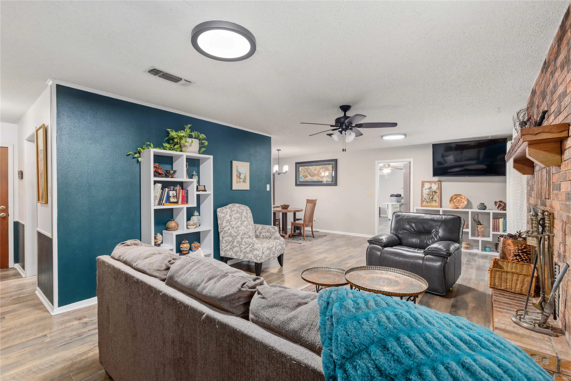 Single Family Residence For Sale in Brown County , 205 longhorn dr, Early, Texas 76802, 4 Bedroom, 3 Bathroom, Garage spaces, 2,347 Sqft, built in 1978, Price $335,000, mls#21257309, Real Estate Agent in Early, Homes For Sale in Brown county, Homes For Sale in Early, Realtor in Early Texas, Real Estate Brokerage Independent Realty Texas, Luminita Cordes Realtor