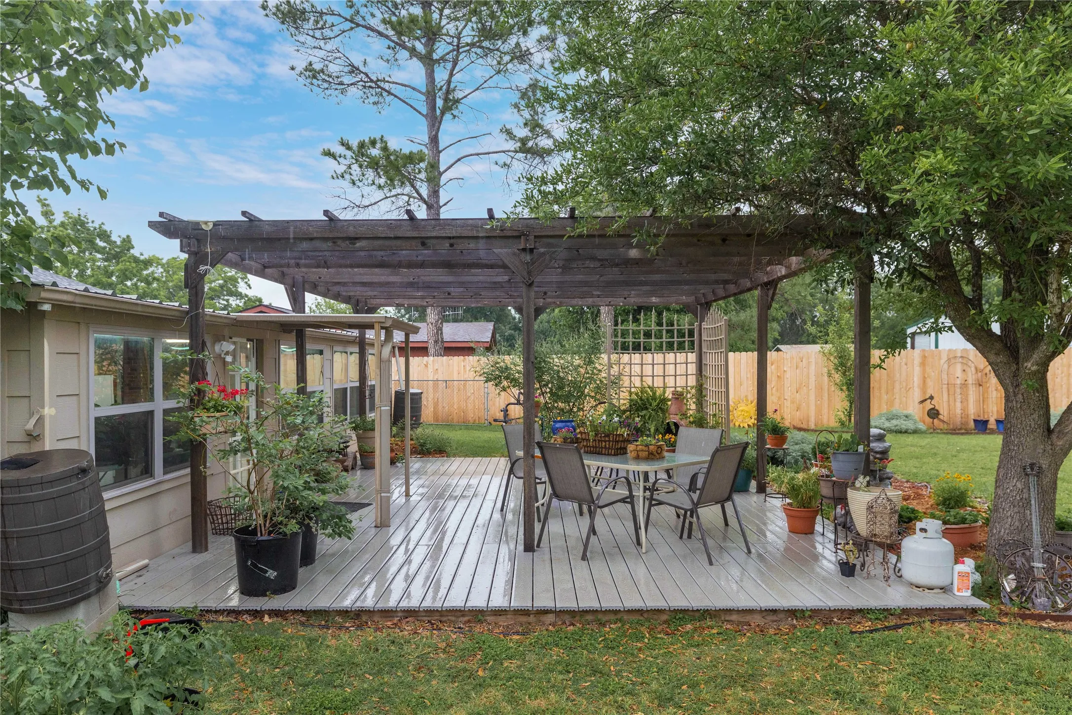 Single Family Residence For Sale in Brown County , 205 longhorn dr, Early, Texas 76802, 4 Bedroom, 3 Bathroom, Garage spaces, 2,347 Sqft, built in 1978, Price $335,000, mls#21257309, Real Estate Agent in Early, Homes For Sale in Brown county, Homes For Sale in Early, Realtor in Early Texas, Real Estate Brokerage Independent Realty Texas, Luminita Cordes Realtor