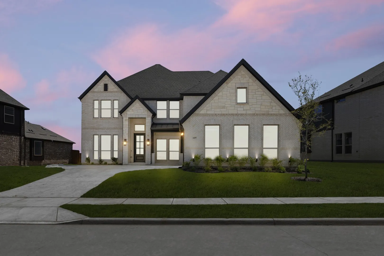 02. 609 Cherry Hurst - Twilight