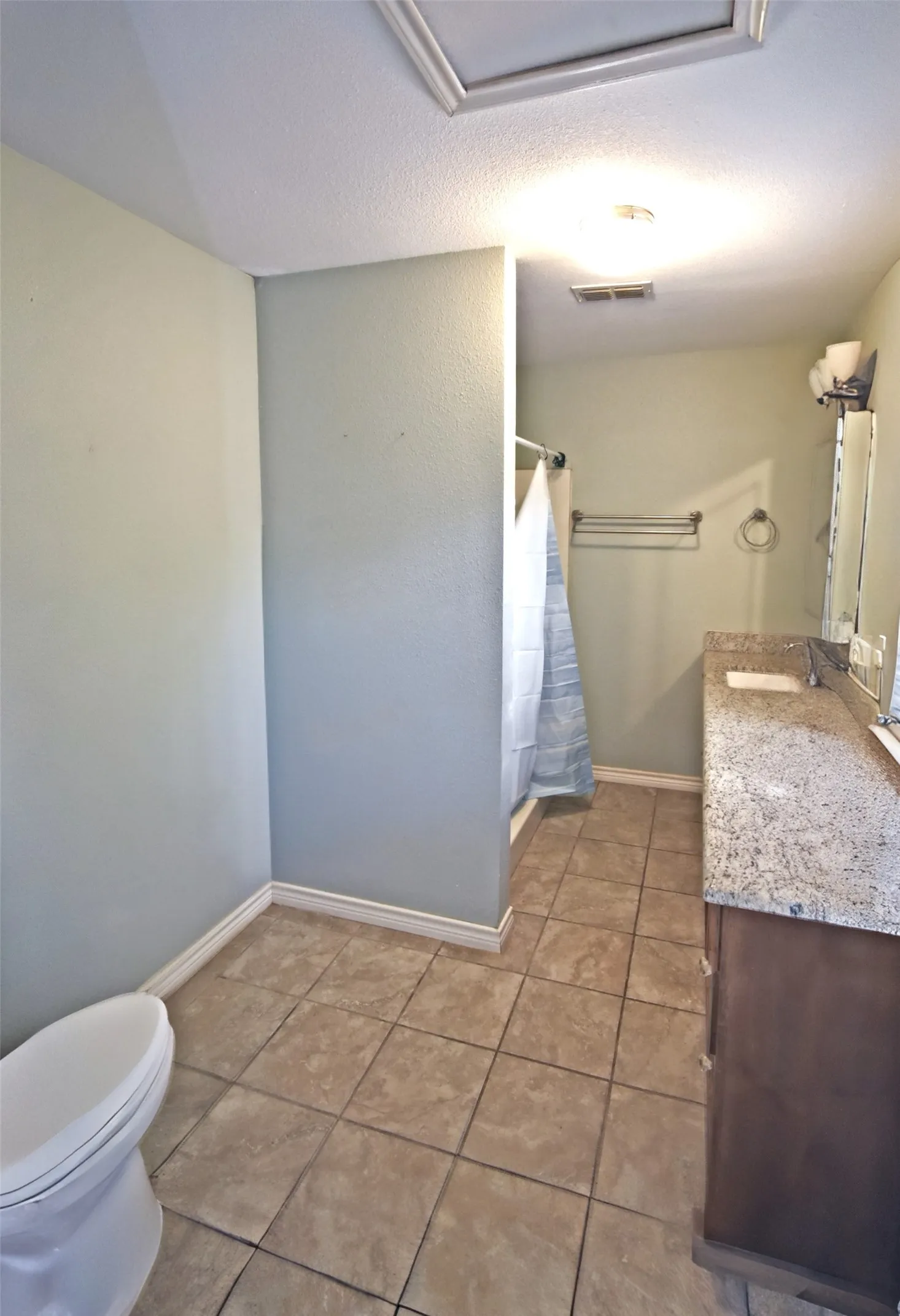 Single Family Residence For Sale in Wood County , 1489 County Road 1858, Yantis, Texas 75497, 3 Bedrooms, 2 Bathrooms, 2 Garage spaces, 2,630 Sqft, built in 0, Preowned, Price $449,000, mls#21257229, Real Estate Agent in Yantis, Homes For Sale in Wood county, Homes For Sale in Yantis, Realtor in Yantis Texas, Real Estate Brokerage Independent Realty Texas, Luminita Cordes Realtor