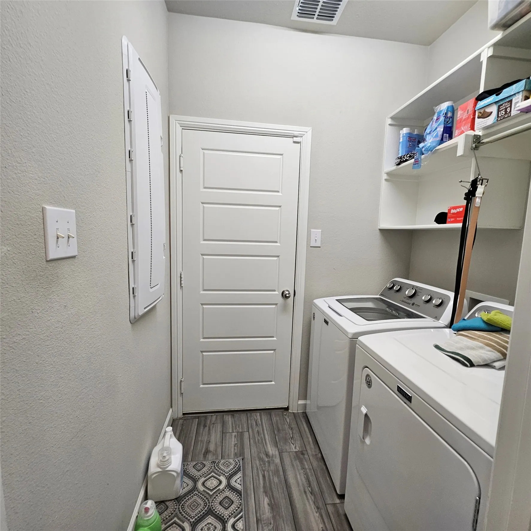 Single Family Residence For Sale in Collin County , 604 Shade Tree Way, Princeton, Texas 75407, 3 Bedroom, 3 Bathroom, 2 Garage spaces, 1,807 Sqft, built in 2020, Preowned, Price $335,000, mls#21257522, Real Estate Agent in Princeton, Homes For Sale in Collin county, Homes For Sale in Princeton, Realtor in Princeton Texas, Real Estate Brokerage Independent Realty Texas, Luminita Cordes Realtor