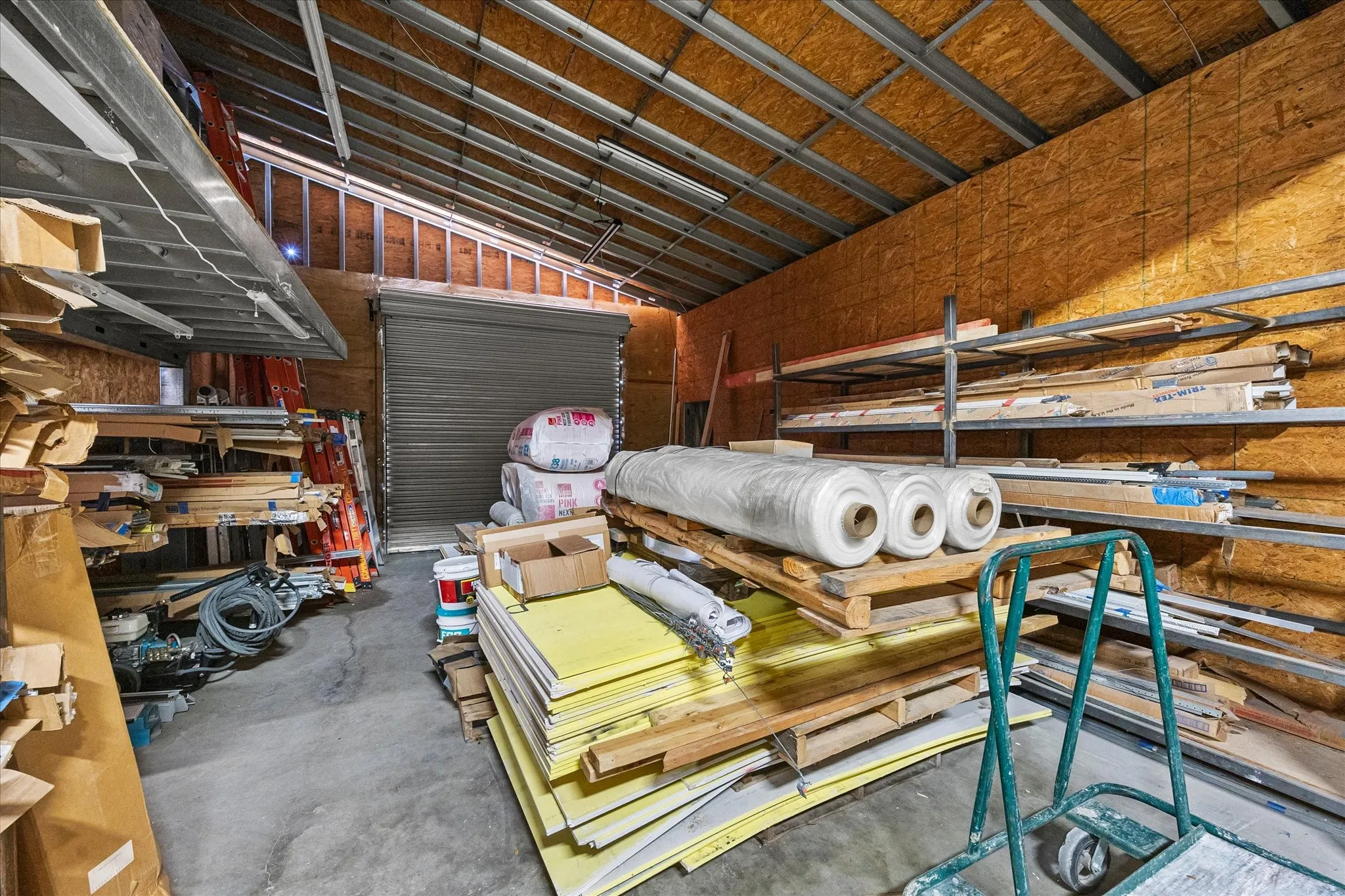 Spacious work areas