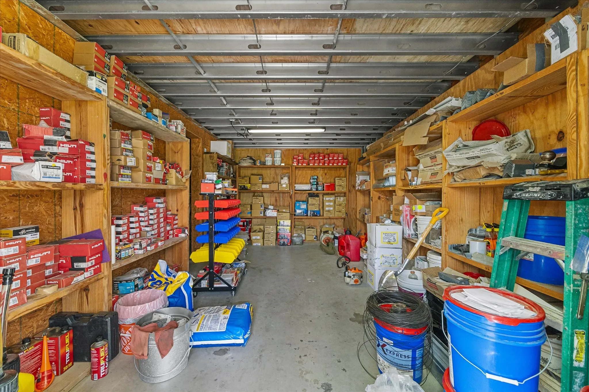 Tons of storage space here!