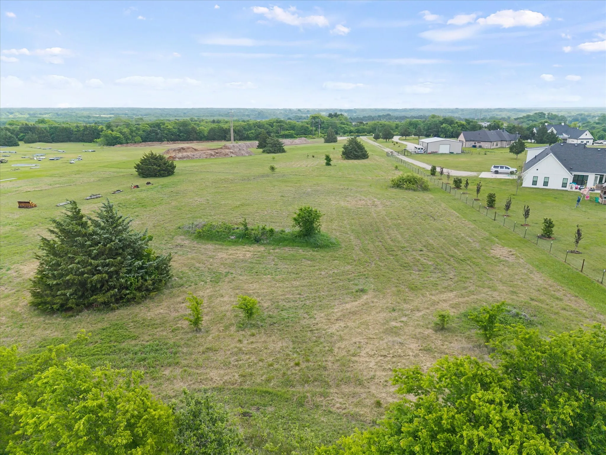 Plenty of room here for your dream home!