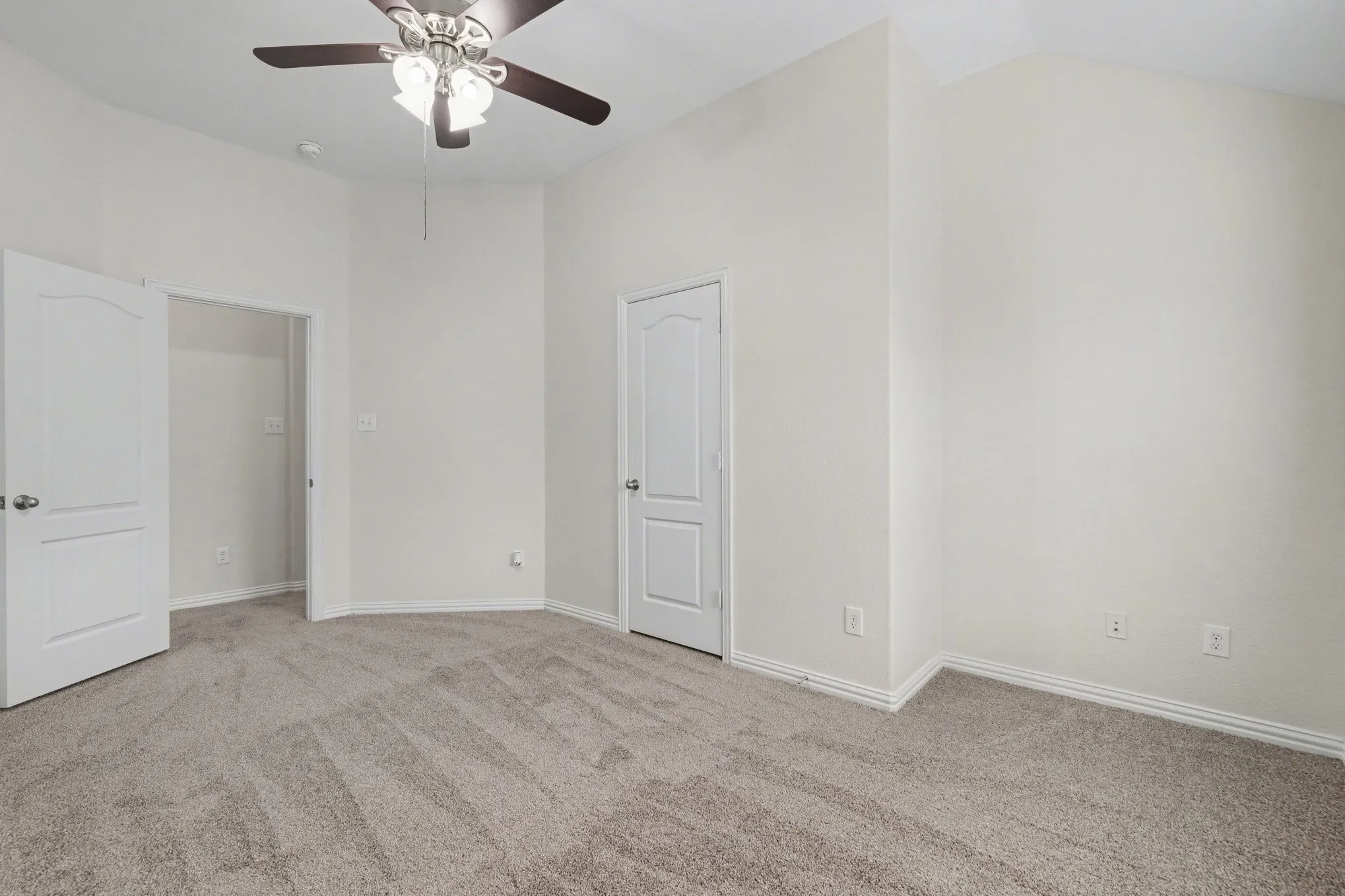 Single Family Residence For Sale in Denton County , 2617 Annamarie Drive, Little Elm, Texas 75068, 4 Bedroom, 2 Bathroom, 2 Garage spaces, 2,021 Sqft, built in 2014, mls#21257418, Real Estate Agent in Little Elm, Homes For Sale in Denton county, Homes For Sale in Little Elm, Realtor in Little Elm Texas, Real Estate Brokerage Independent Realty Texas, Luminita Cordes Realtor