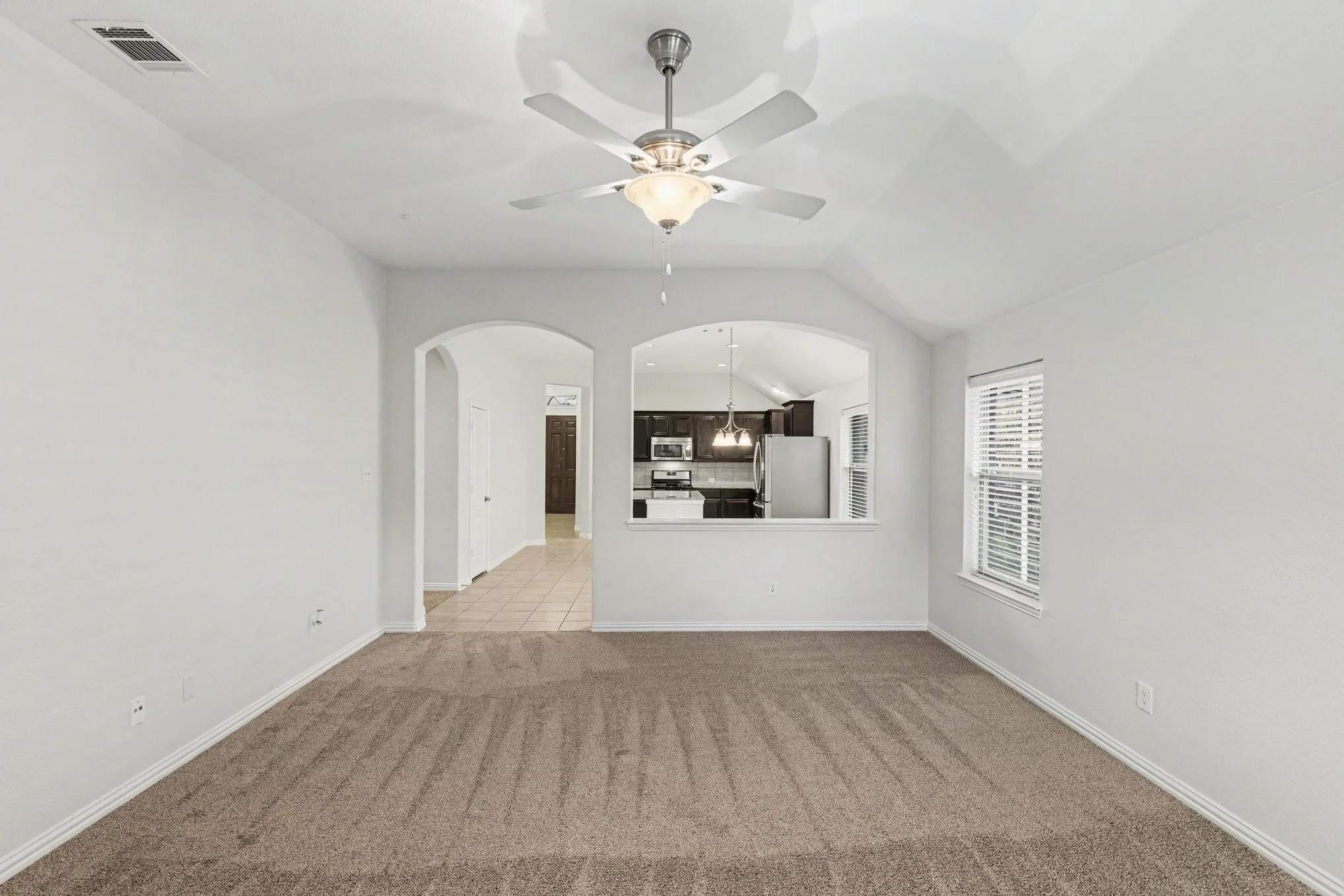 Single Family Residence For Sale in Denton County , 2617 Annamarie Drive, Little Elm, Texas 75068, 4 Bedroom, 2 Bathroom, 2 Garage spaces, 2,021 Sqft, built in 2014, mls#21257418, Real Estate Agent in Little Elm, Homes For Sale in Denton county, Homes For Sale in Little Elm, Realtor in Little Elm Texas, Real Estate Brokerage Independent Realty Texas, Luminita Cordes Realtor