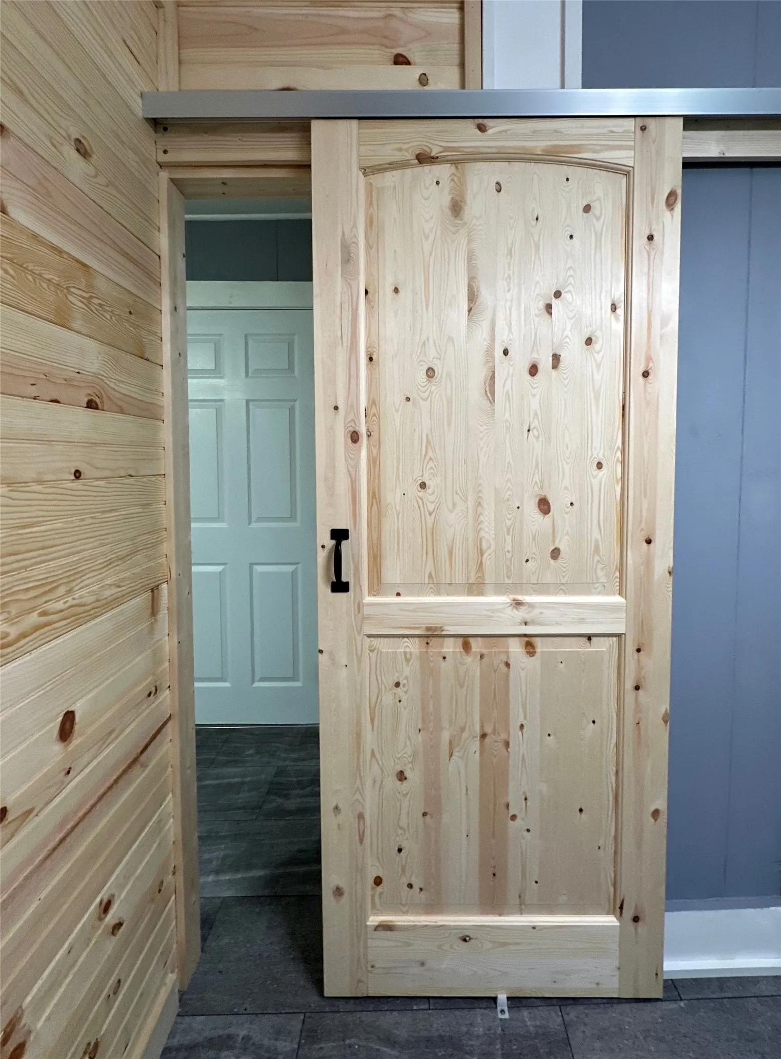 Single Family Residence For Sale in Comanche County , 506 W Grand Avenue, Comanche, Texas 76442, 2 Bedroom, 1 Bathroom, Garage spaces, 988 Sqft, built in 1940, Preowned, mls#21256702, Real Estate Agent in Comanche, Homes For Sale in Comanche county, Homes For Sale in Comanche, Realtor in Comanche Texas, Real Estate Brokerage Independent Realty Texas, Luminita Cordes Realtor