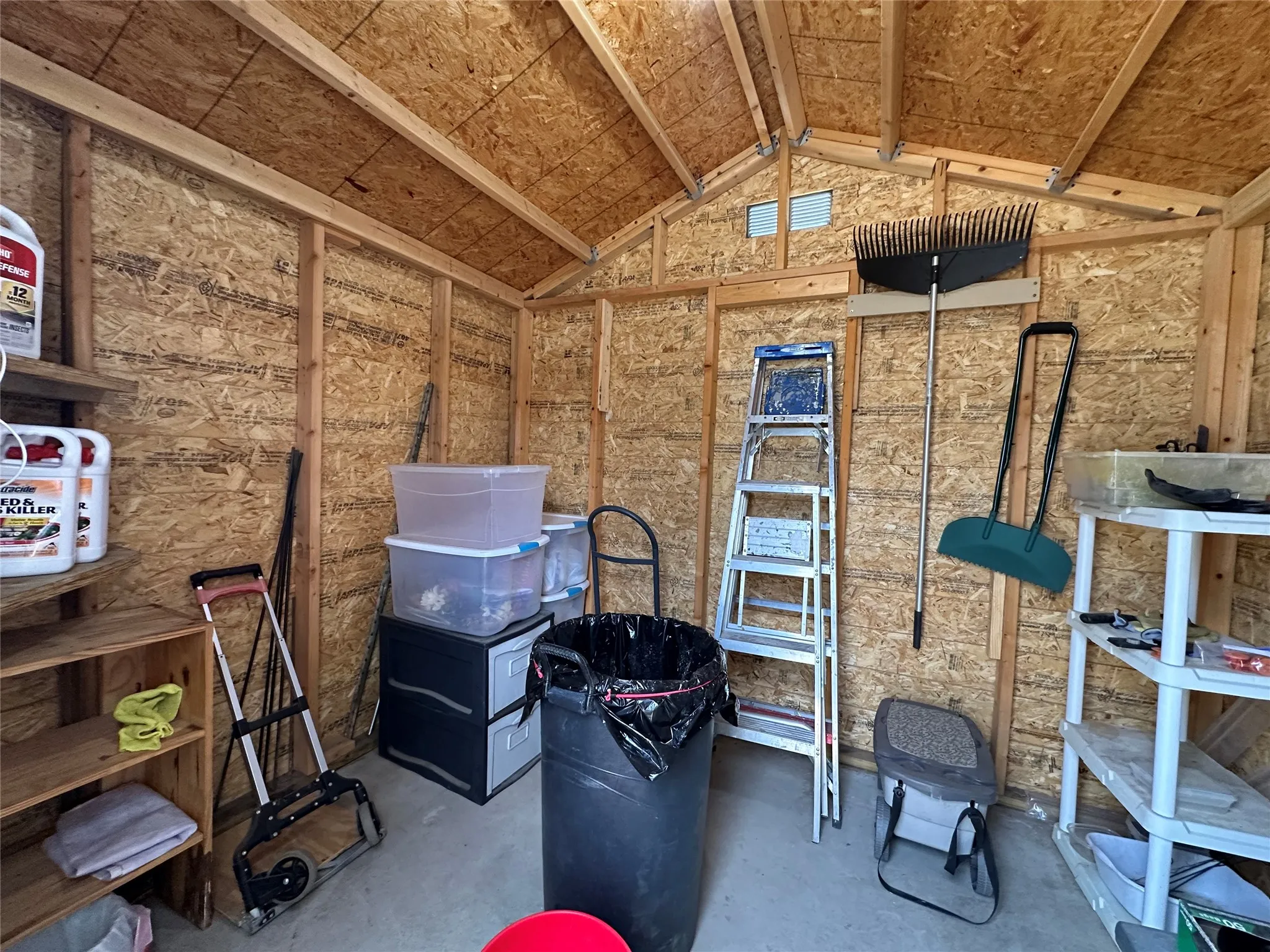 Single Family Residence For Sale in Comanche County , 506 W Grand Avenue, Comanche, Texas 76442, 2 Bedroom, 1 Bathroom, Garage spaces, 988 Sqft, built in 1940, Preowned, mls#21256702, Real Estate Agent in Comanche, Homes For Sale in Comanche county, Homes For Sale in Comanche, Realtor in Comanche Texas, Real Estate Brokerage Independent Realty Texas, Luminita Cordes Realtor