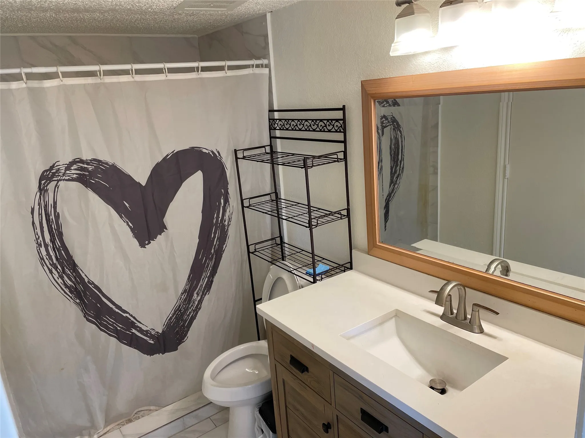 Condominium For Sale in Dallas County , 2313 Trellis Place, Richardson, Texas 75081, 3 Bedrooms, 3 Bathrooms, Garage spaces, 1,314 Sqft, built in 1973, Price $225,000, mls#21251324, Real Estate Agent in Richardson, Homes For Sale in Dallas county, Homes For Sale in Richardson, Realtor in Richardson Texas, Real Estate Brokerage Independent Realty Texas, Luminita Cordes Realtor