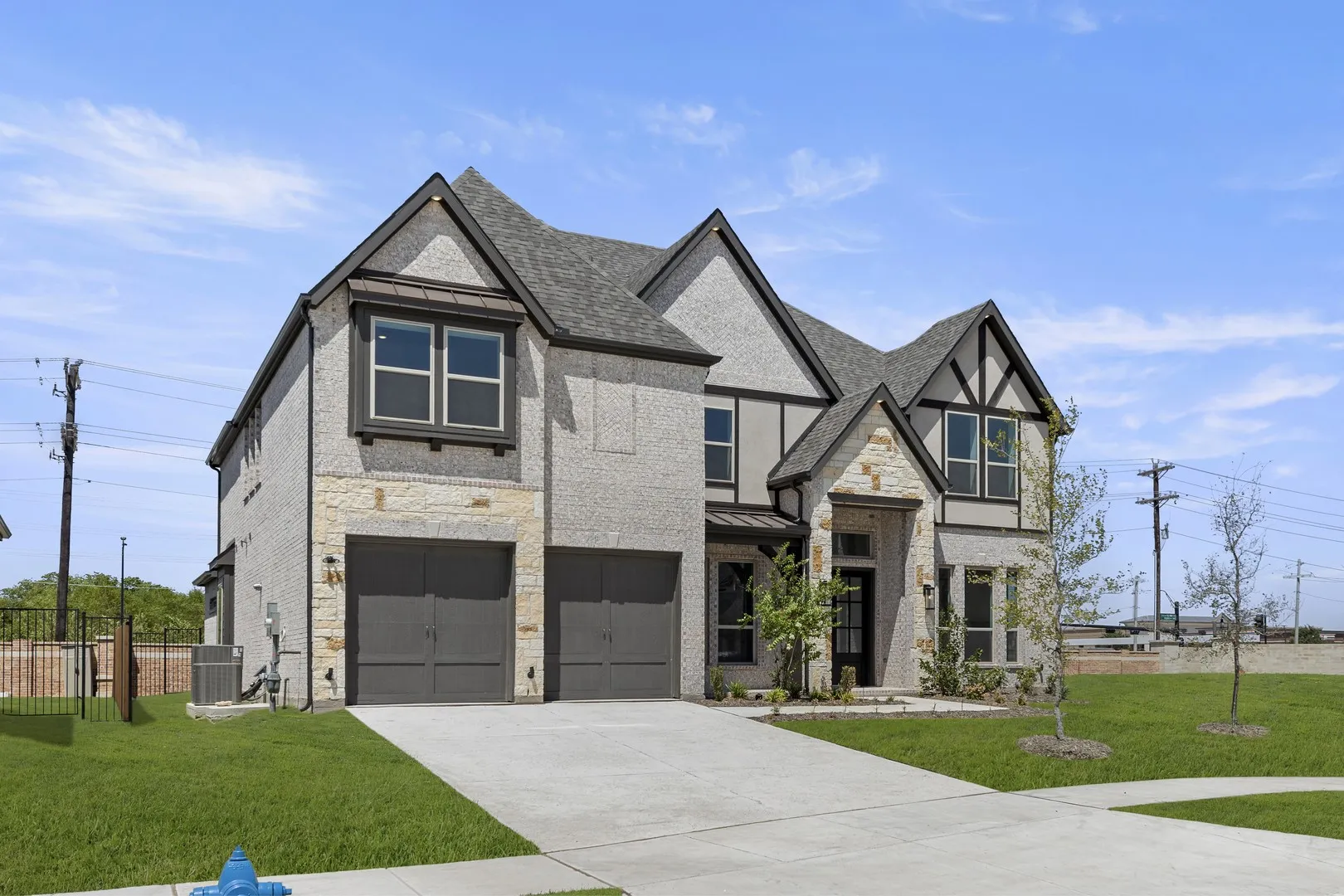 02. 12644 Beaver Creek - Front (2)