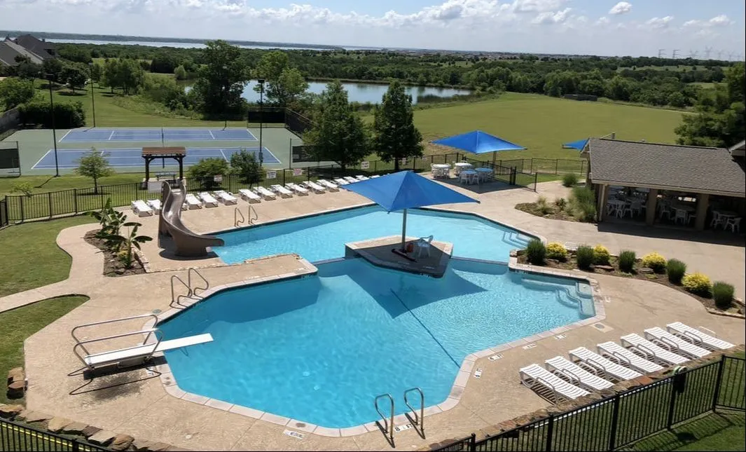 Single Family Residence For Sale in Collin County , 107 Avenida, Wylie, Texas 75098, 4 Bedroom, 4 Bathroom, 3 Garage spaces, 4,050 Sqft, built in 2006, Preowned, mls#21257601, Real Estate Agent in Wylie, Homes For Sale in Collin county, Homes For Sale in Wylie, Realtor in Wylie Texas, Real Estate Brokerage Independent Realty Texas, Luminita Cordes Realtor